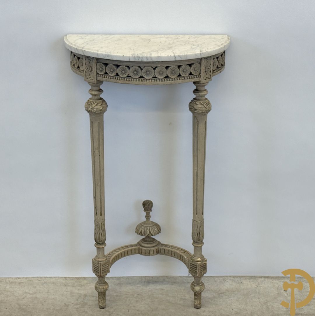 Louis XVI muurconsole op gecanneleerde poten