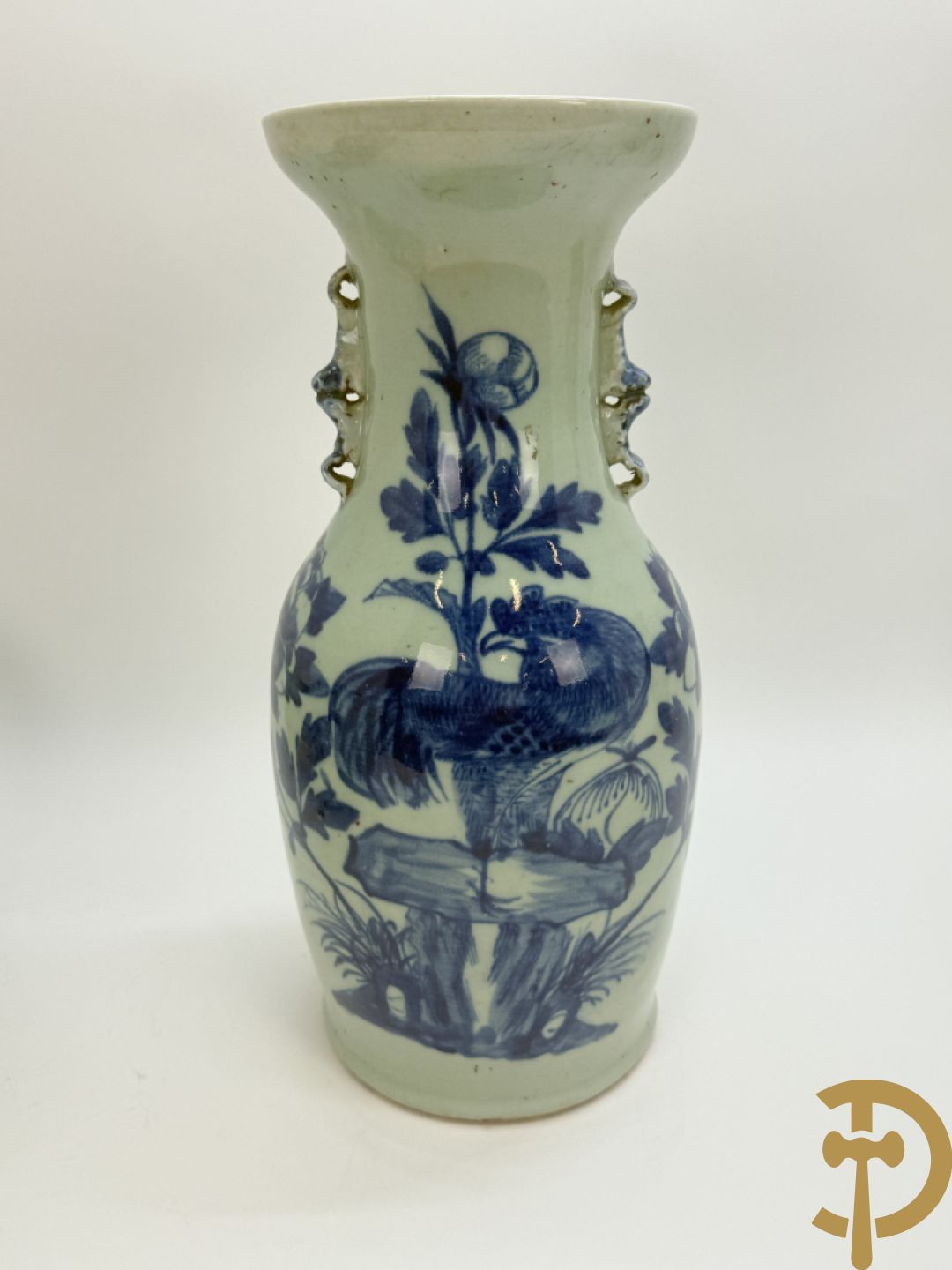 Paar Chinese porseleinen blauw/wit vazen met bloemendecor