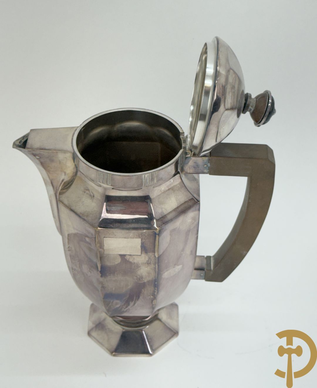 Verzilverd Art Deco koffie-en theestel op onderschaal