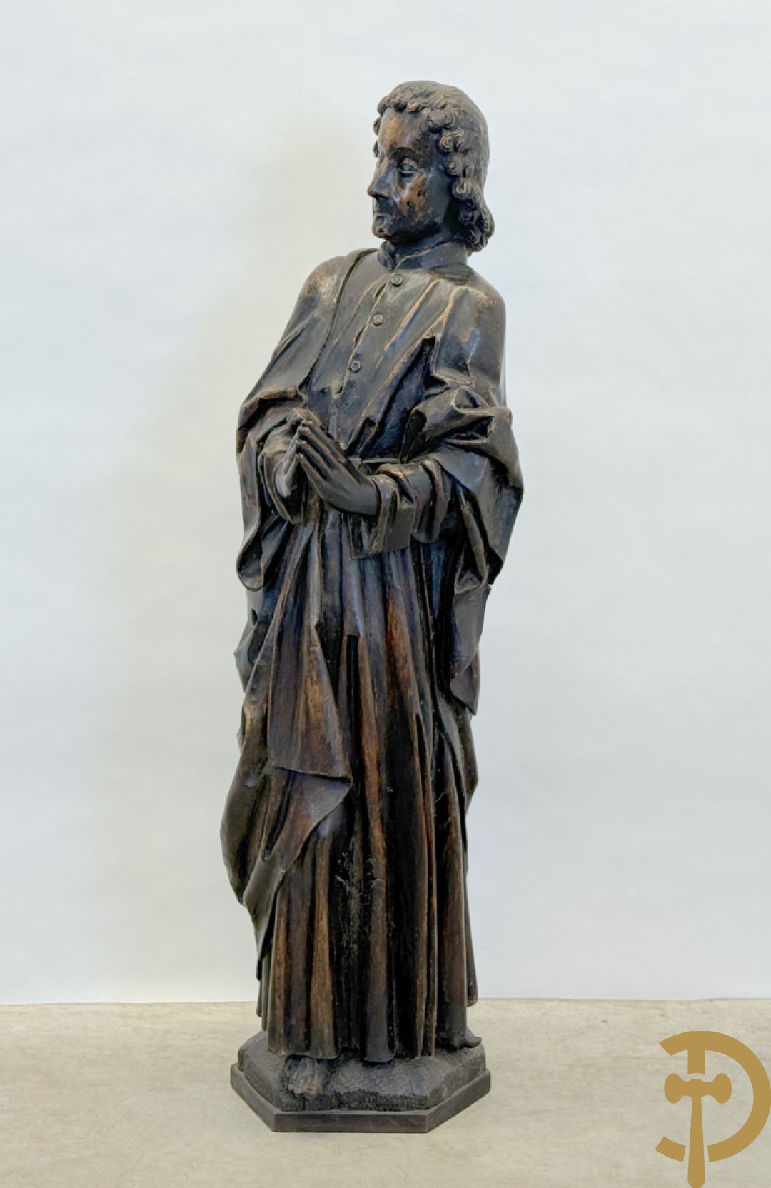 Vlaamse houtsculptuur van apostel, 18e