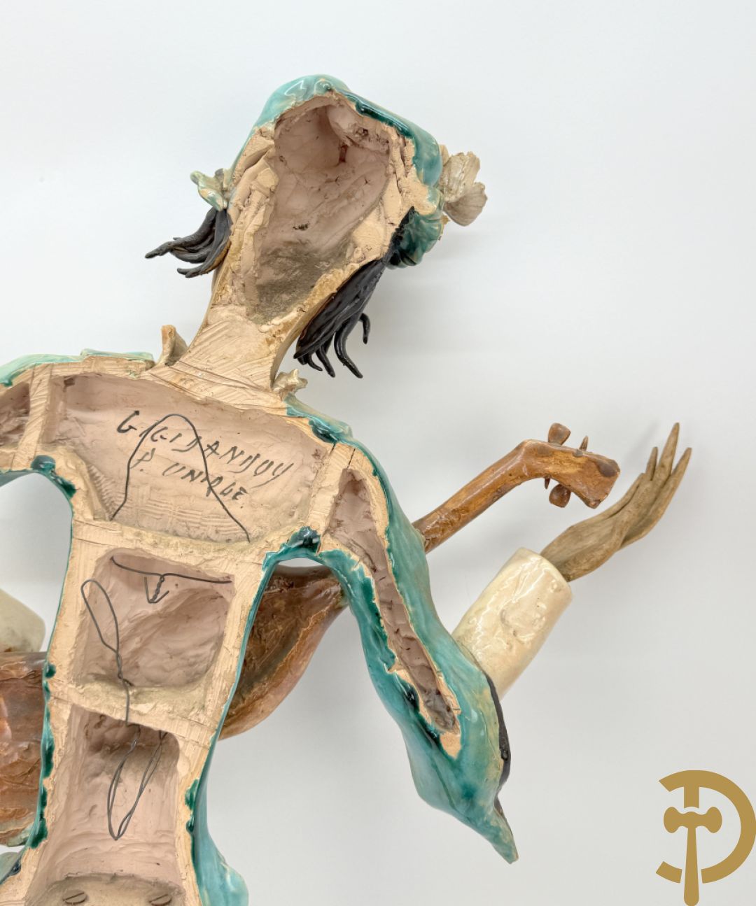 Dandoy Gigi getekend, keramieken troubadour, Italiaans en handgekleurd, eind jaren 