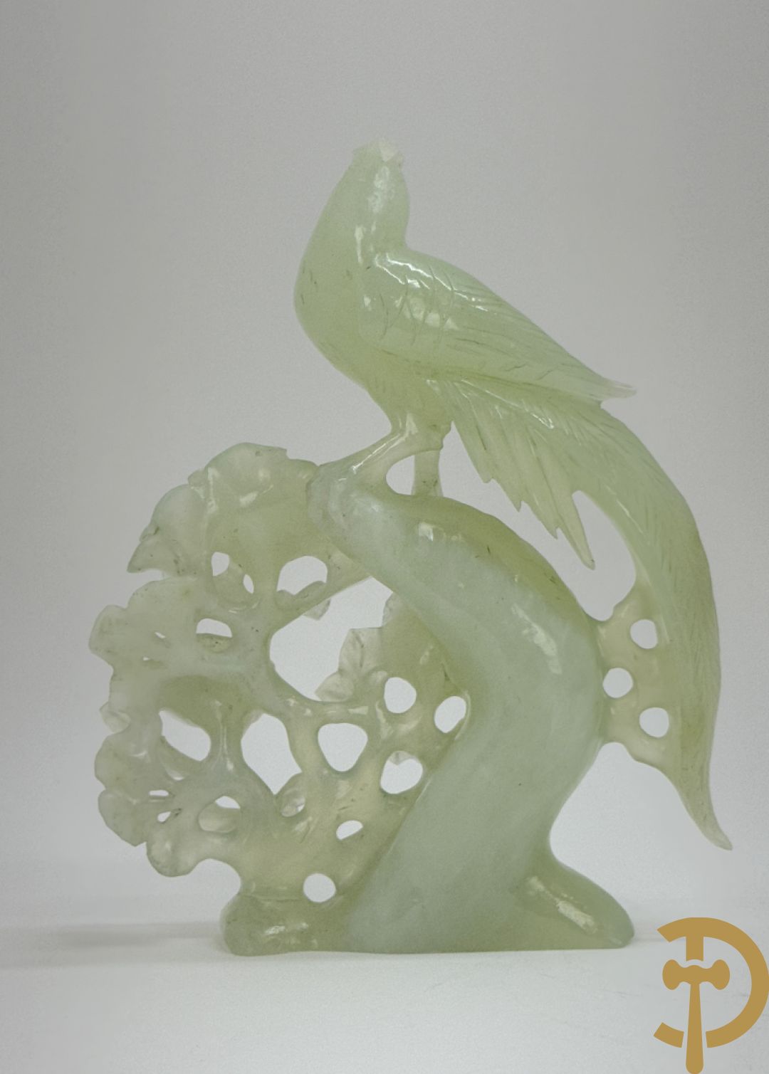 Jadeiet sculptuur van boom met vogels + koppel vogels op bloemen in jadeiet + 2 vogels op tak in jadeiet