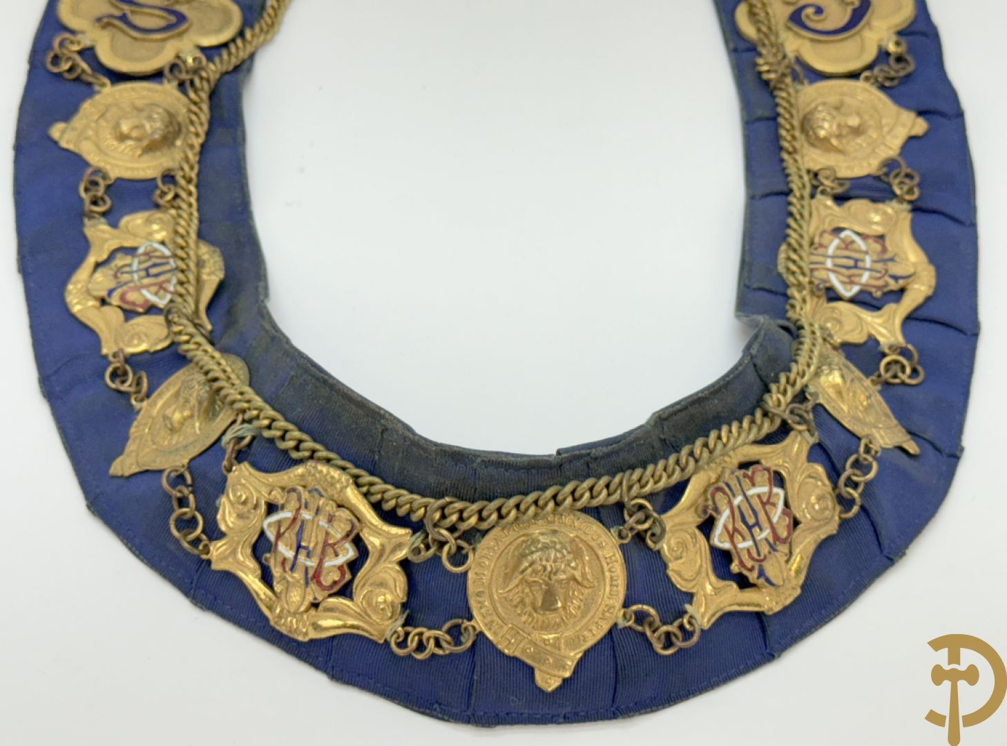 Halsband van de Vrijmetselarij met koperen ornamenten, Sint Marks Lodge, nummer 7311 GLE (Birmingham)