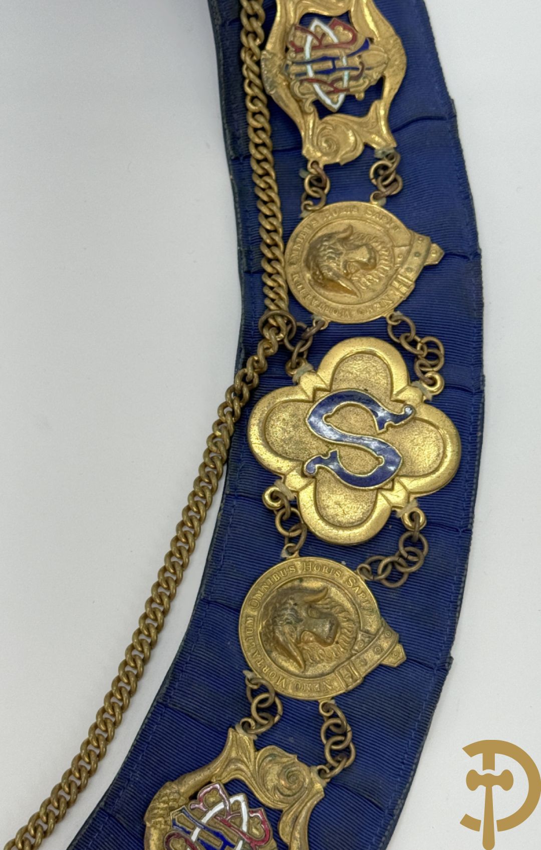 Halsband van de Vrijmetselarij met koperen ornamenten, Sint Marks Lodge, nummer 7311 GLE (Birmingham)