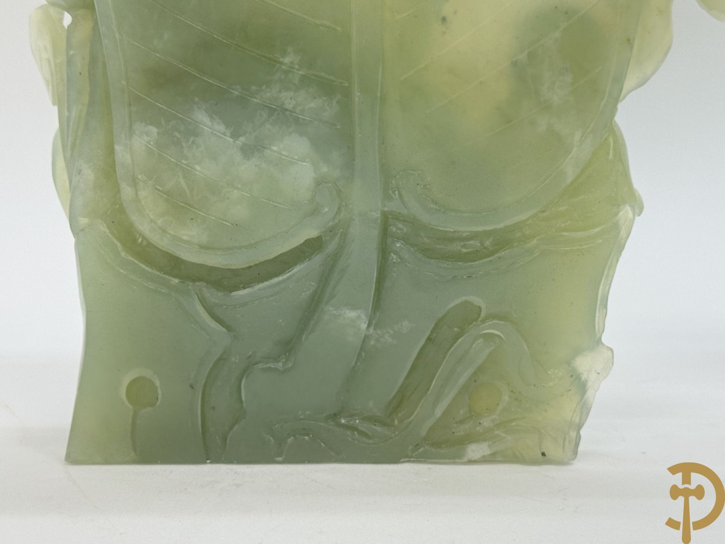 Aziatische sculptuur in jadeiet 