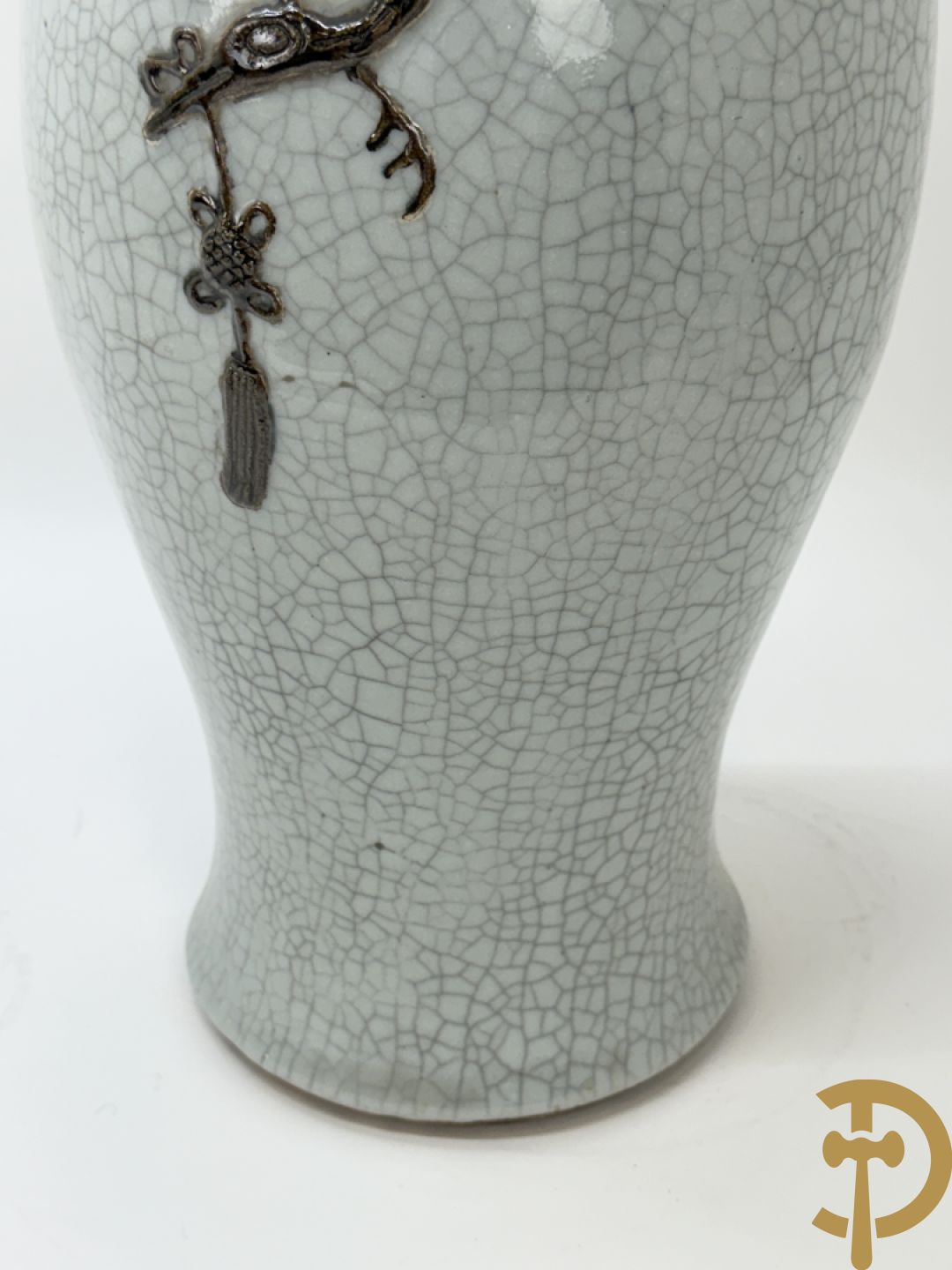 Chinese porseleinen Nankin vaas met drakendecor
