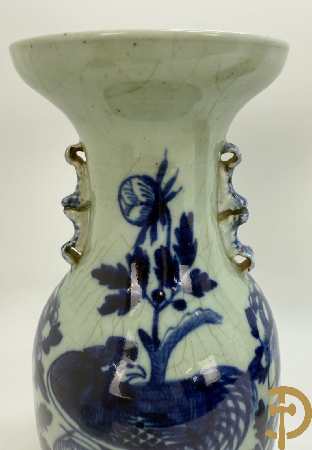 Paar Chinese porseleinen blauw/wit vazen met bloemendecor