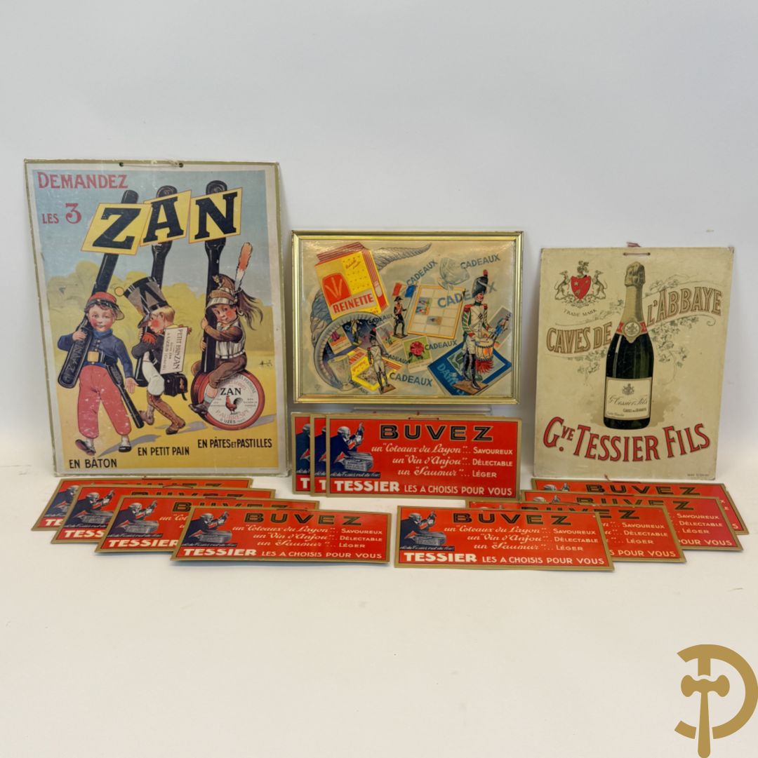 Lot kartonnen publiciteitsmateriaal o.a. Zan door Bernard Carant/Paris, G.ve Tessier Fils door Max Sidaine en Biscottes Reinette