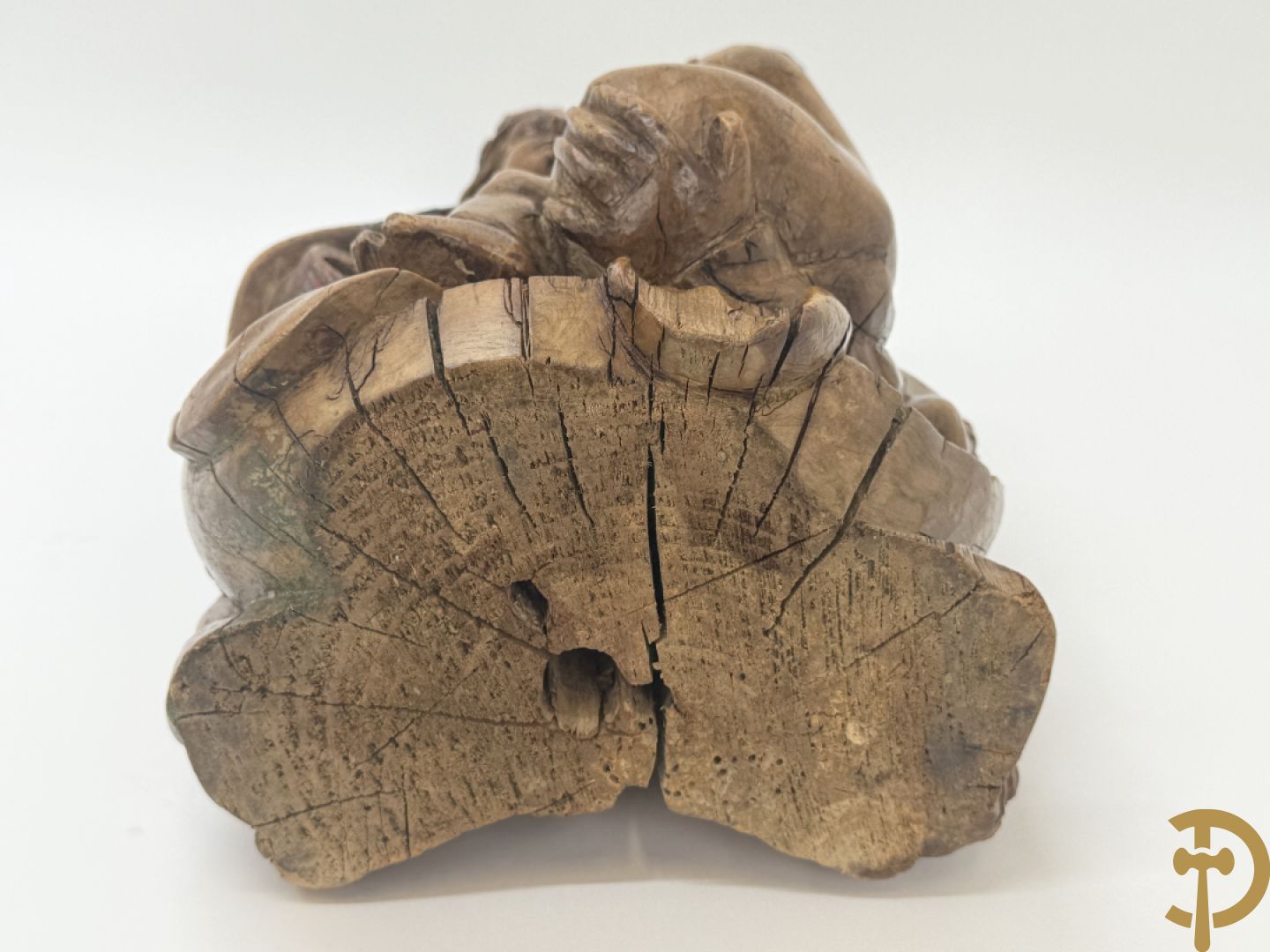 Houtsculptuur Madonna met kind