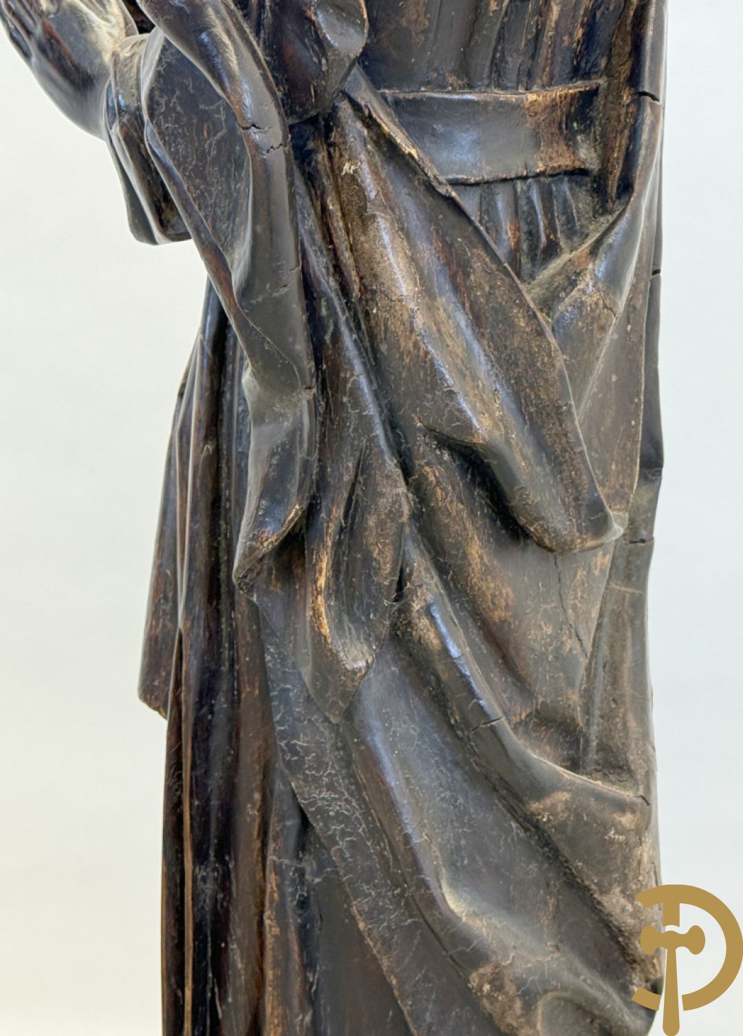Vlaamse houtsculptuur van apostel, 18e