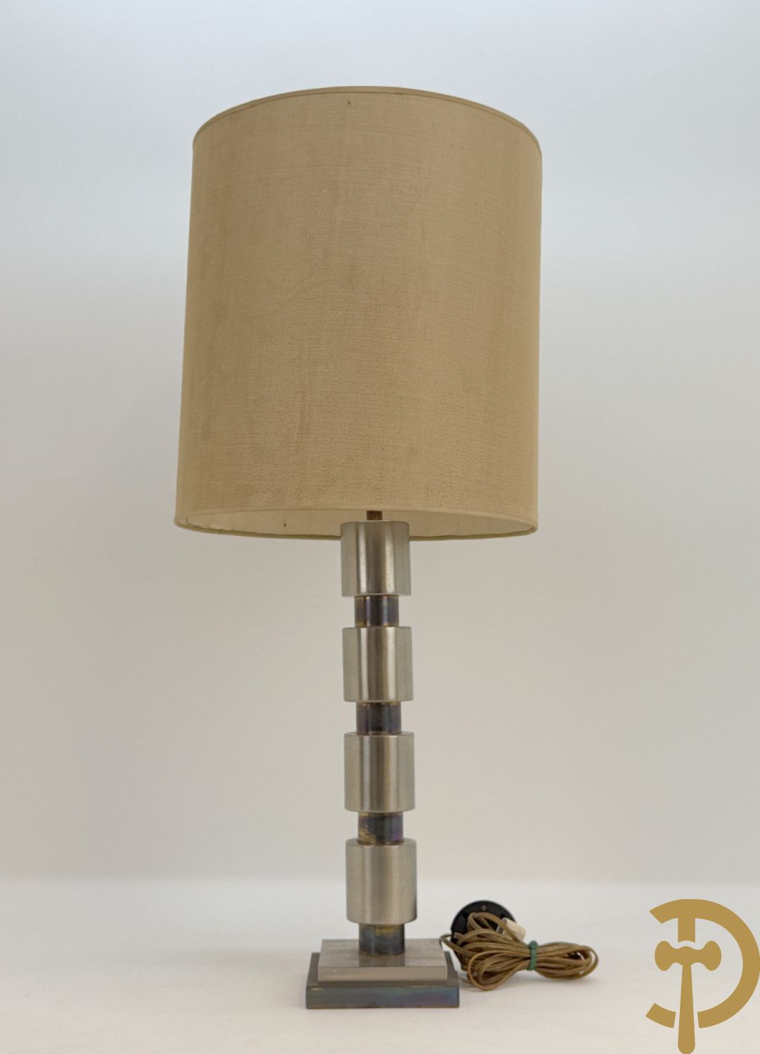 Vintage lampadaire op chromé voet