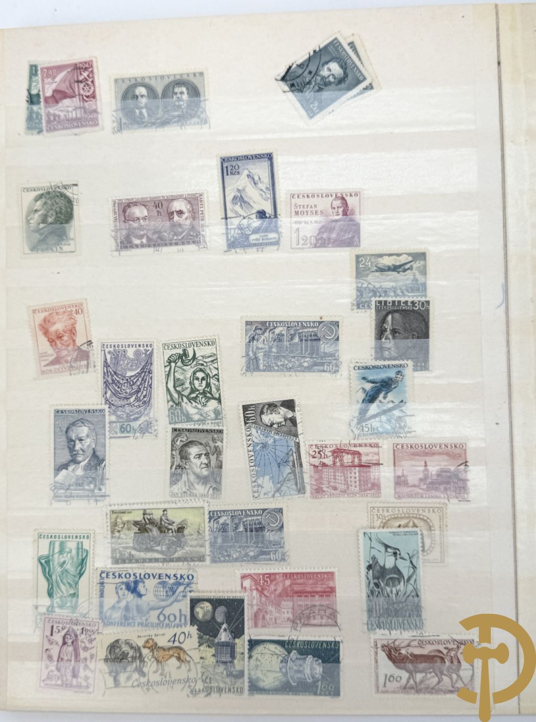 10 postzegelalbums van o.a. Duitsland, Congo, België, ... - Heel divers met veel zeldzame zegels