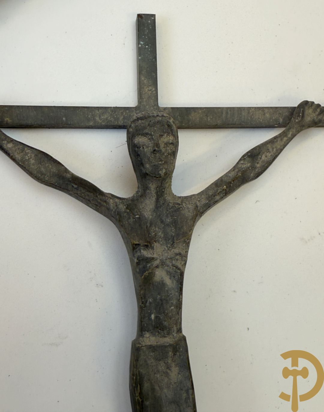 VAN DER DONCKT getekend : Lot bronzen religieuse beeldjes en corpussen