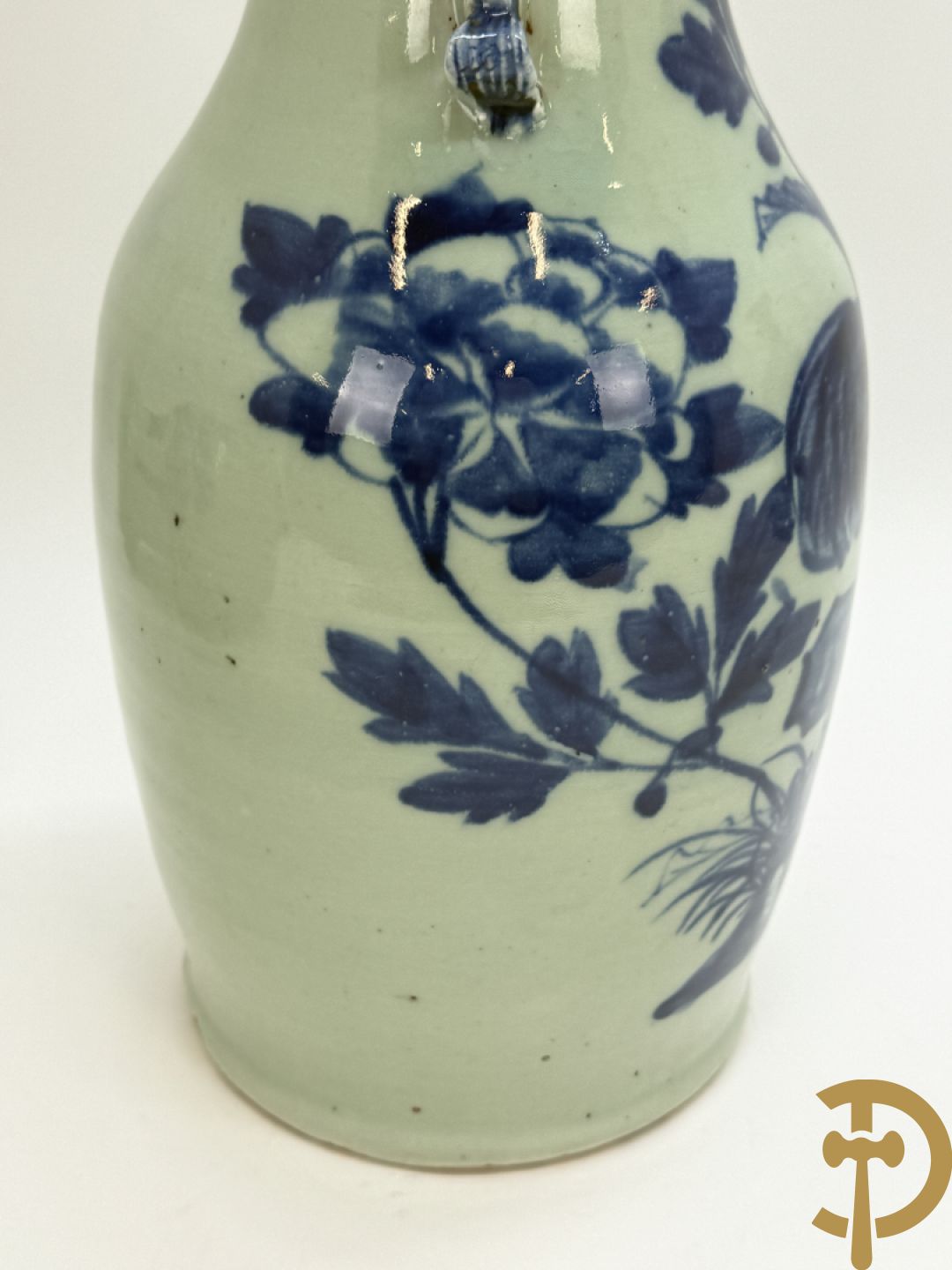 Paar Chinese porseleinen blauw/wit vazen met bloemendecor