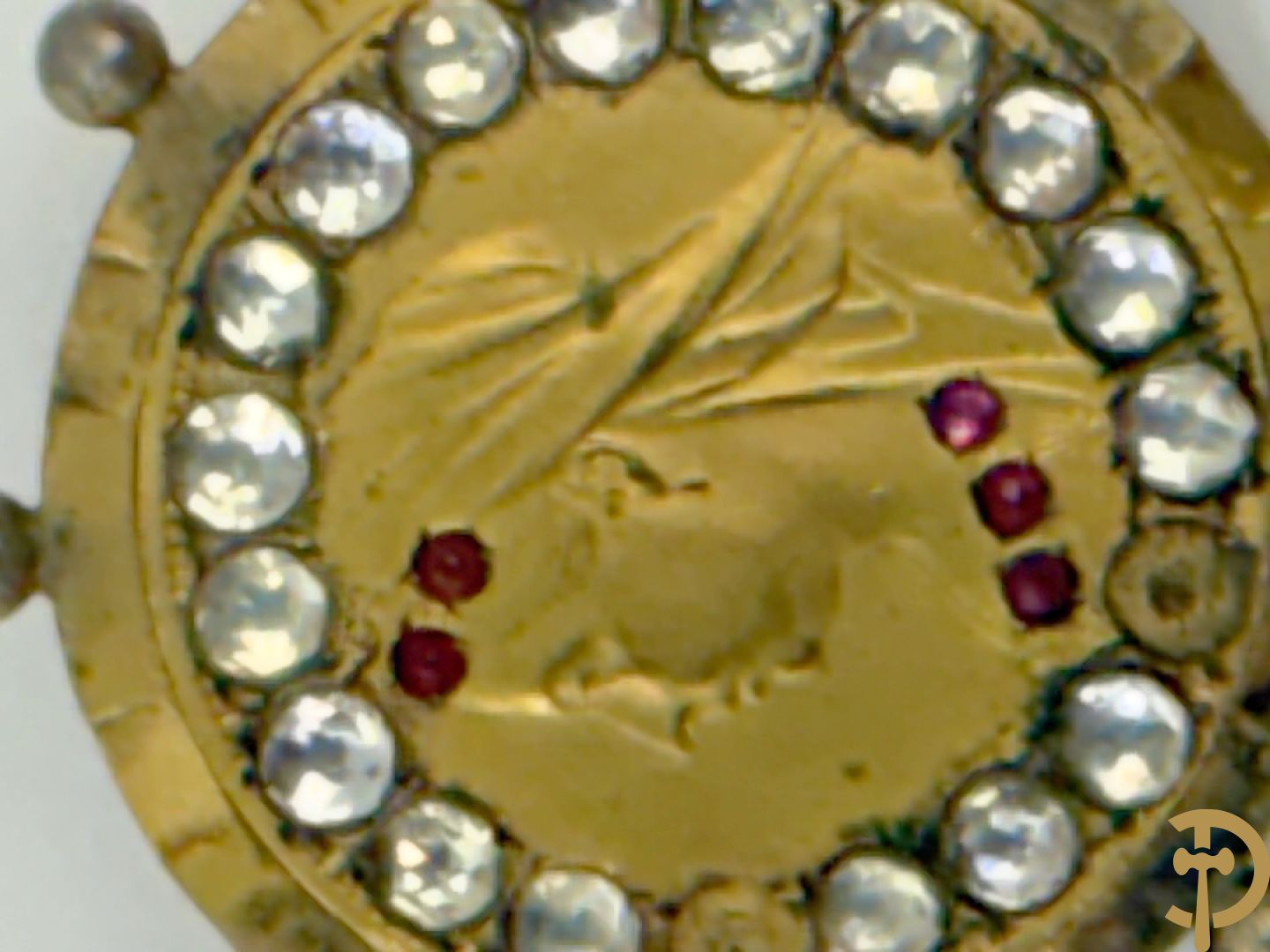Broche gemaakt van half penny 1899 + dasspeld gemaakt van een California Fractional Gold Token met een Indiaans hoofd
