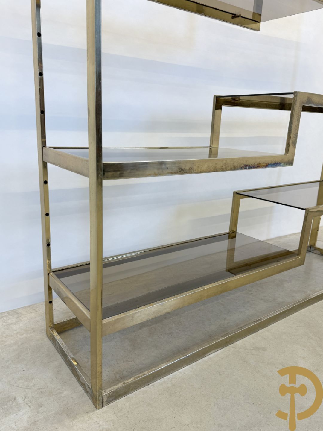 Etagère Belgochrom met fumé glas, jaren 