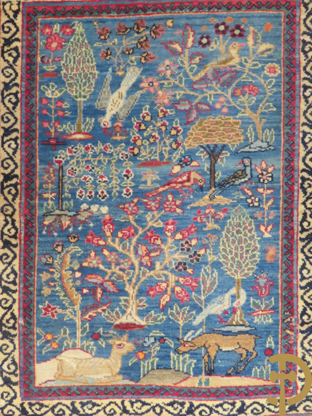 Oosters handgeknoopt tapijt met dieren en bomendecor + klein handgeknoopt taîjt rood/blauw