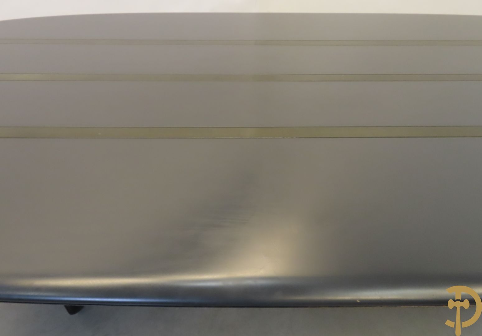 Grote ovale tafel van de Italiaanse ontwerper Umberto Asnago voor Giorgetti + 10 bijhorende hoogleunige stoelen
