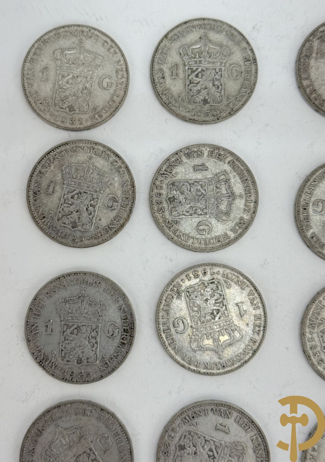 Reeks massief zilveren munten w.o. oude 5 Frank stukken van België en Frankrijk, belgische zilveren munten van 100, 250 en 500 Frank + zilveren munten van 1 Gulden Nederland