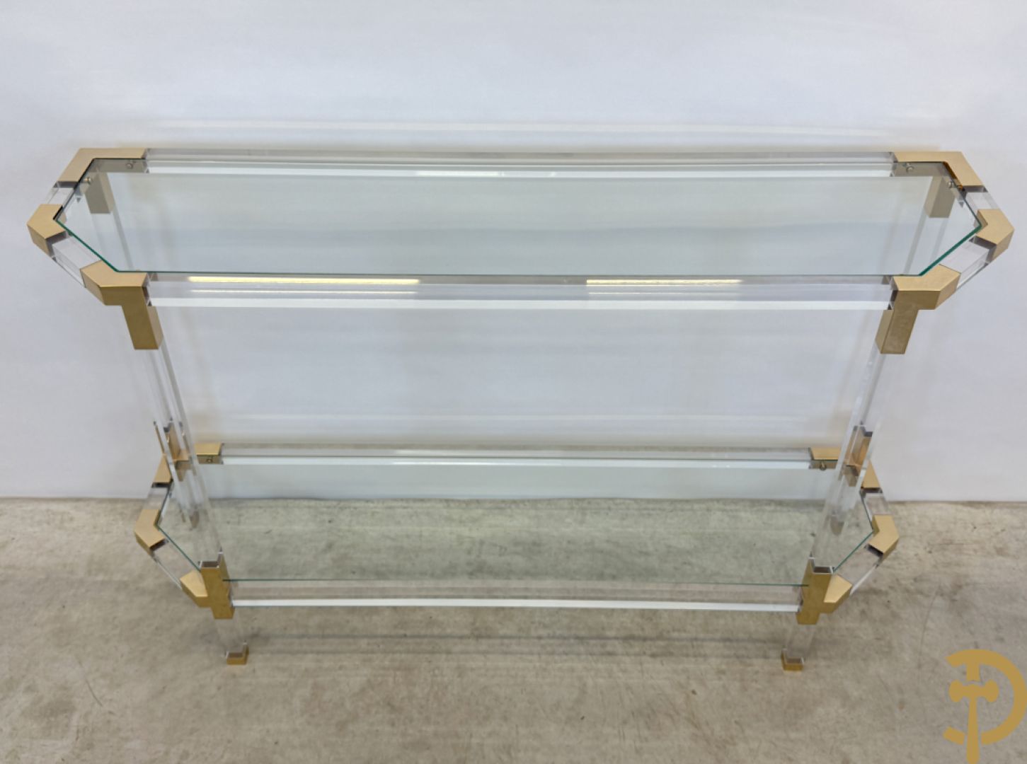 Twee plexi wandtafels met koperen ornamenten, jaren 