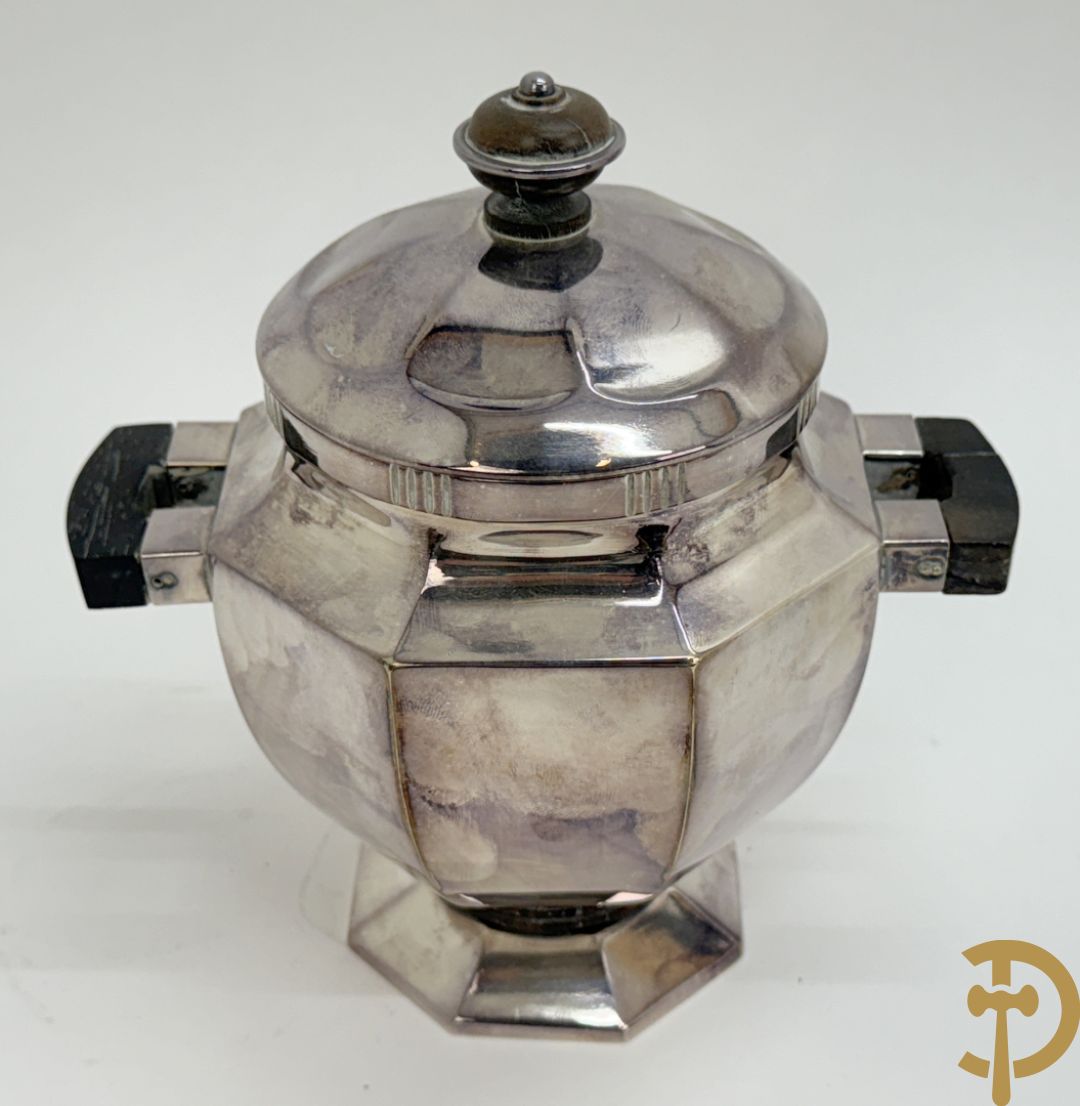 Verzilverd Art Deco koffie-en theestel op onderschaal
