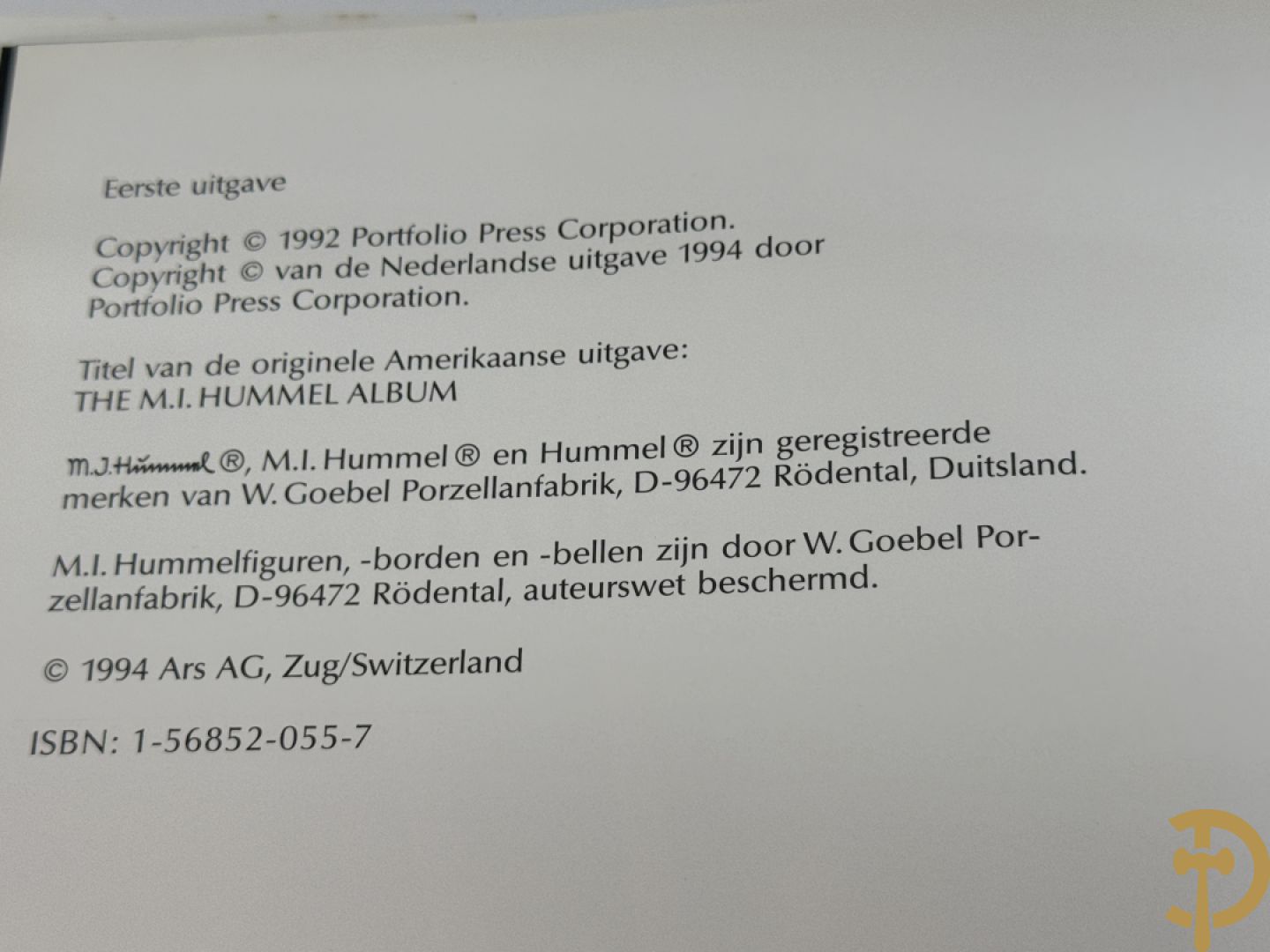 Goebel : 3 O.L.V. + Heilige Rita + 4 Hummeltjes + 1 Beeldje Friedl + boek (9 stuks in totaal)