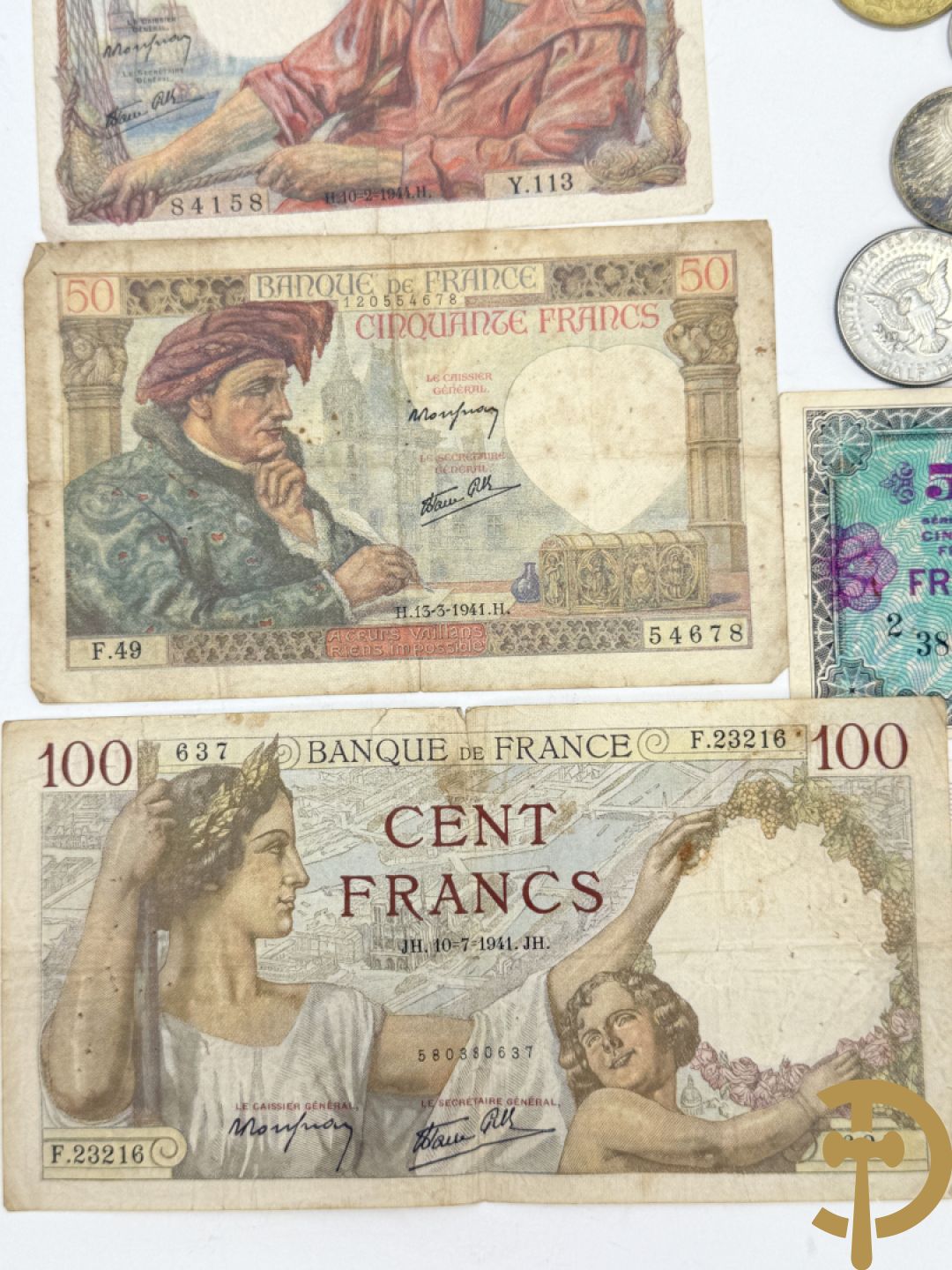Verzameling munten Belgisch, Duits en Frans + verzamelmapje munten met Dirk Frimout uit 1992 + ingepakte eerste euro minikit + oude bankbiljetten van Frankrijk en België