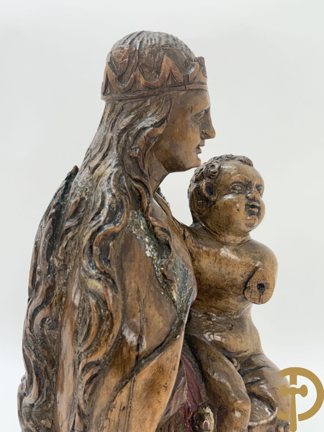 Houtsculptuur Madonna met kind