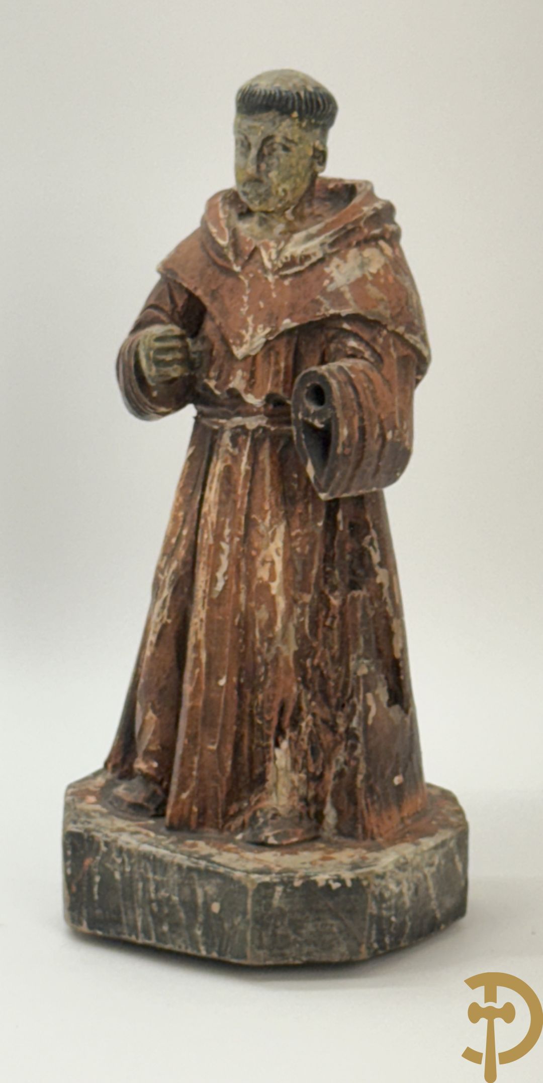 Volkse houtsculptuur van Sint Antonius