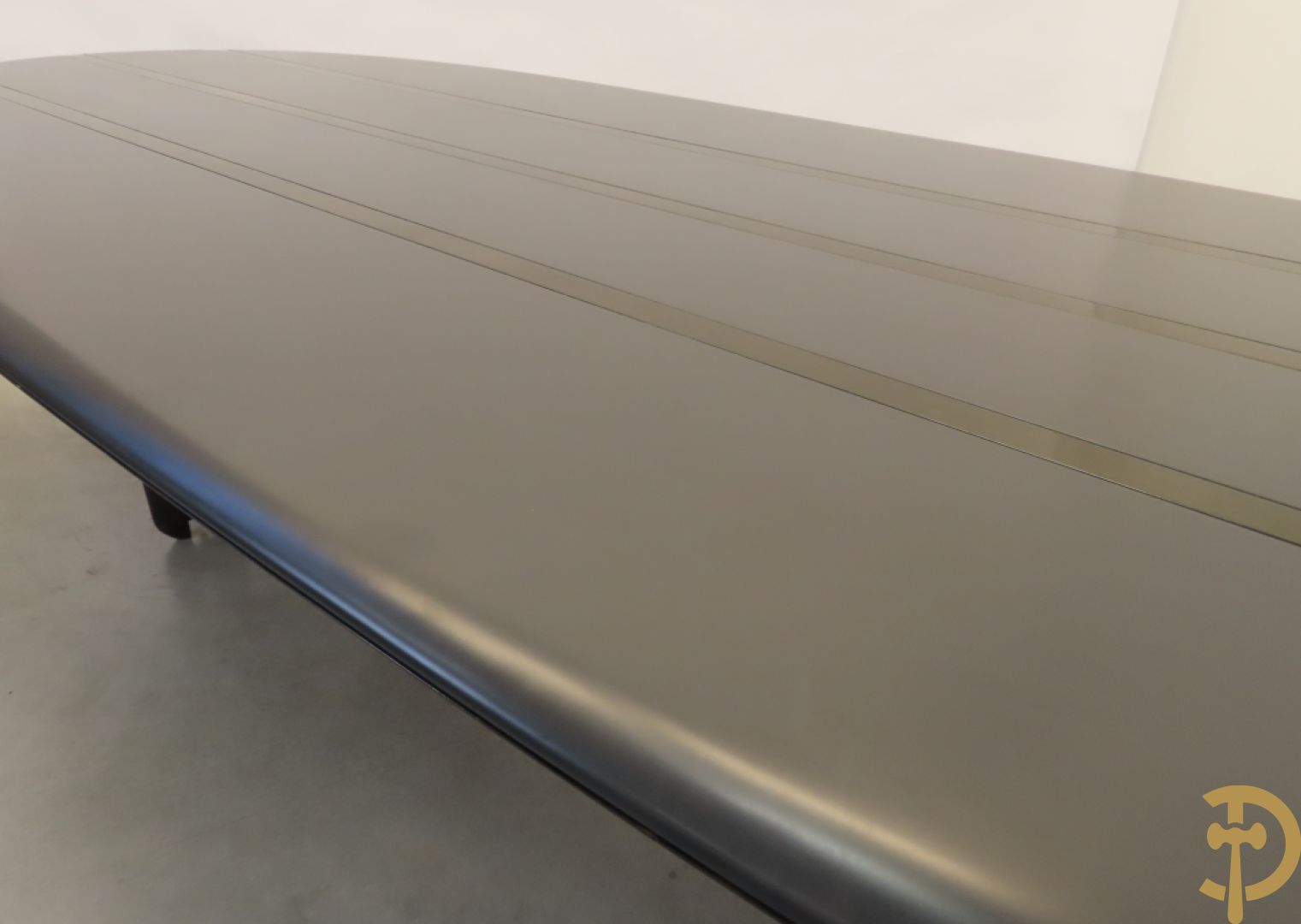 Grote ovale tafel van de Italiaanse ontwerper Umberto Asnago voor Giorgetti + 10 bijhorende hoogleunige stoelen