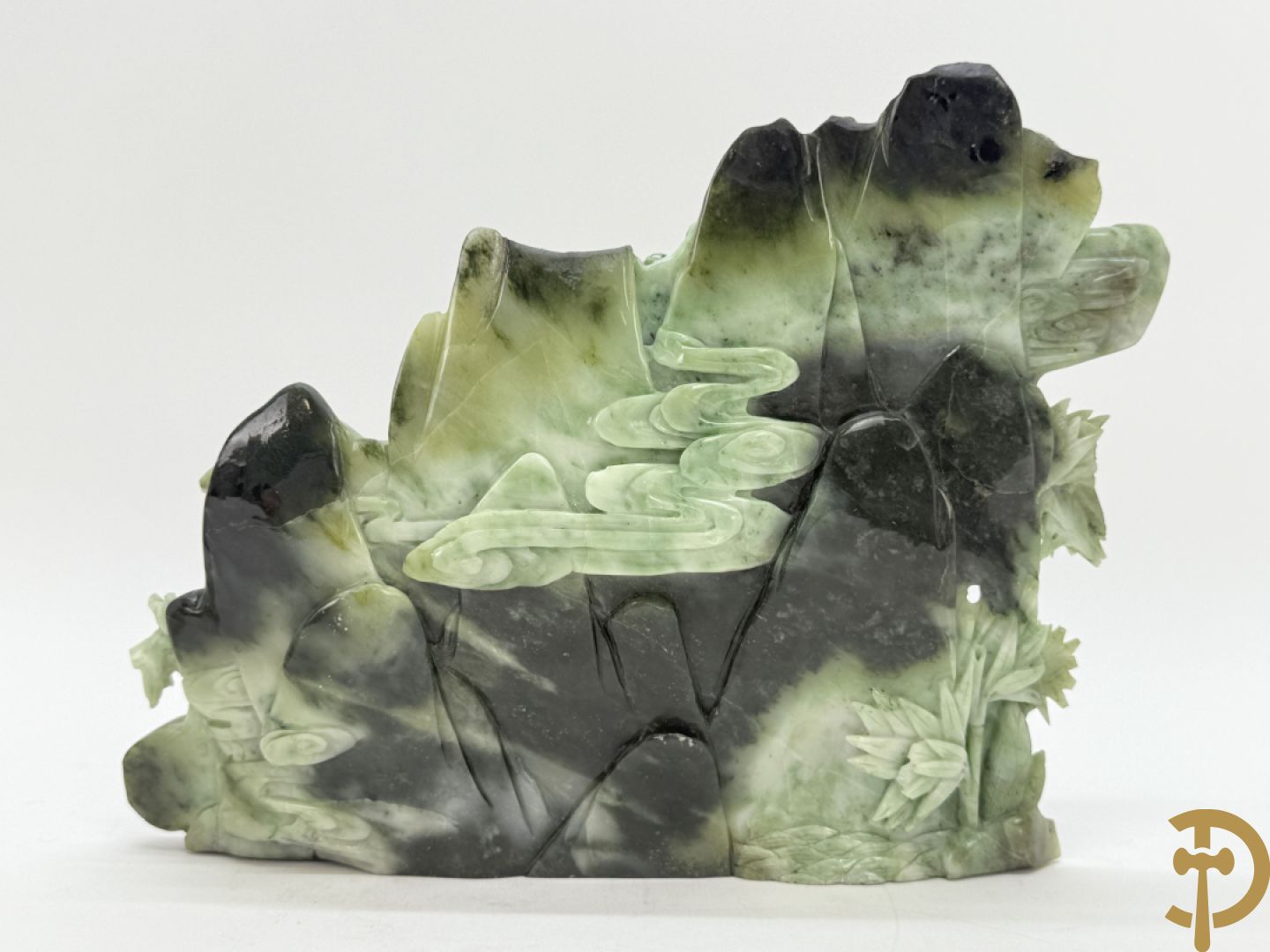 Aziatische sculptuur in jadeiet 
