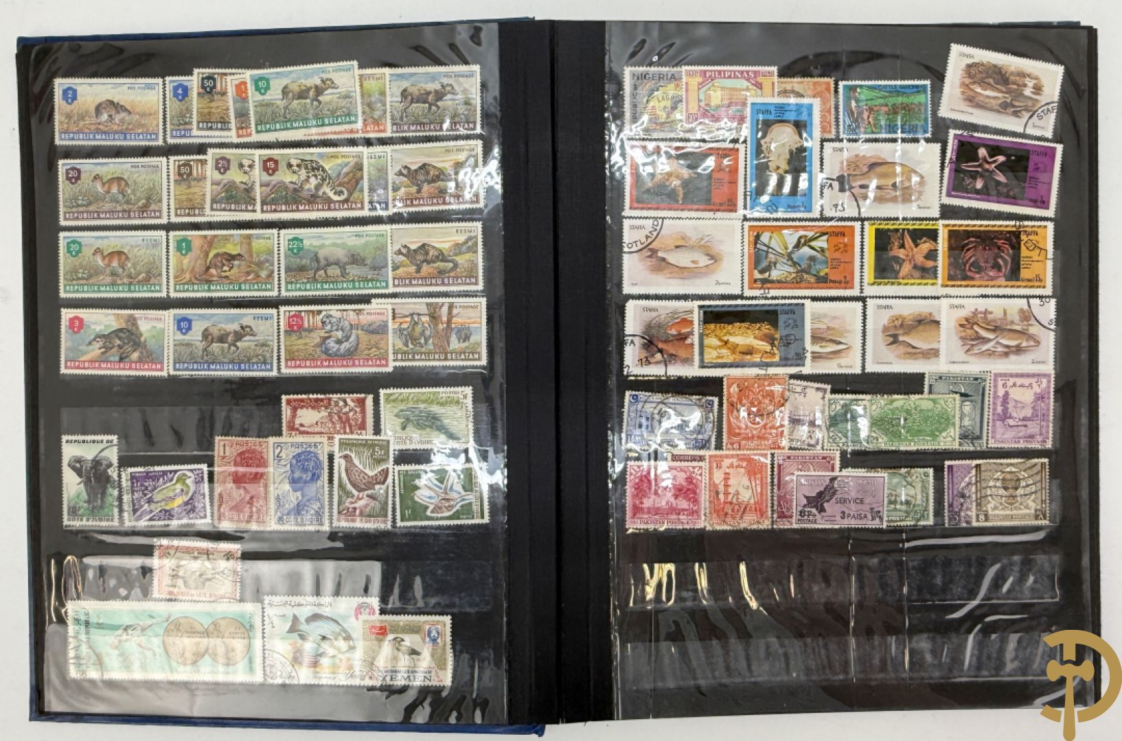 10 postzegelalbums van o.a. Duitsland, Congo, België, ... - Heel divers met veel zeldzame zegels