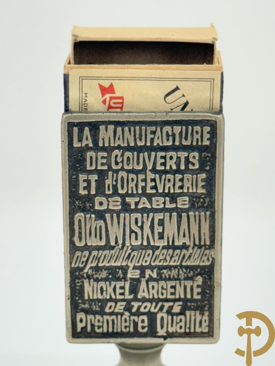 Vier luciferhouders in verzilverd metalen met reclame opschriften van Wiskeman (2 x) , Orfeverie Van Den Torren en Orfeverie L. Haut