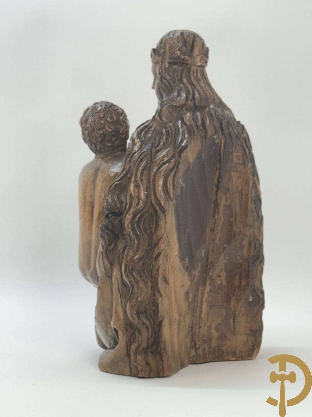 Houtsculptuur Madonna met kind