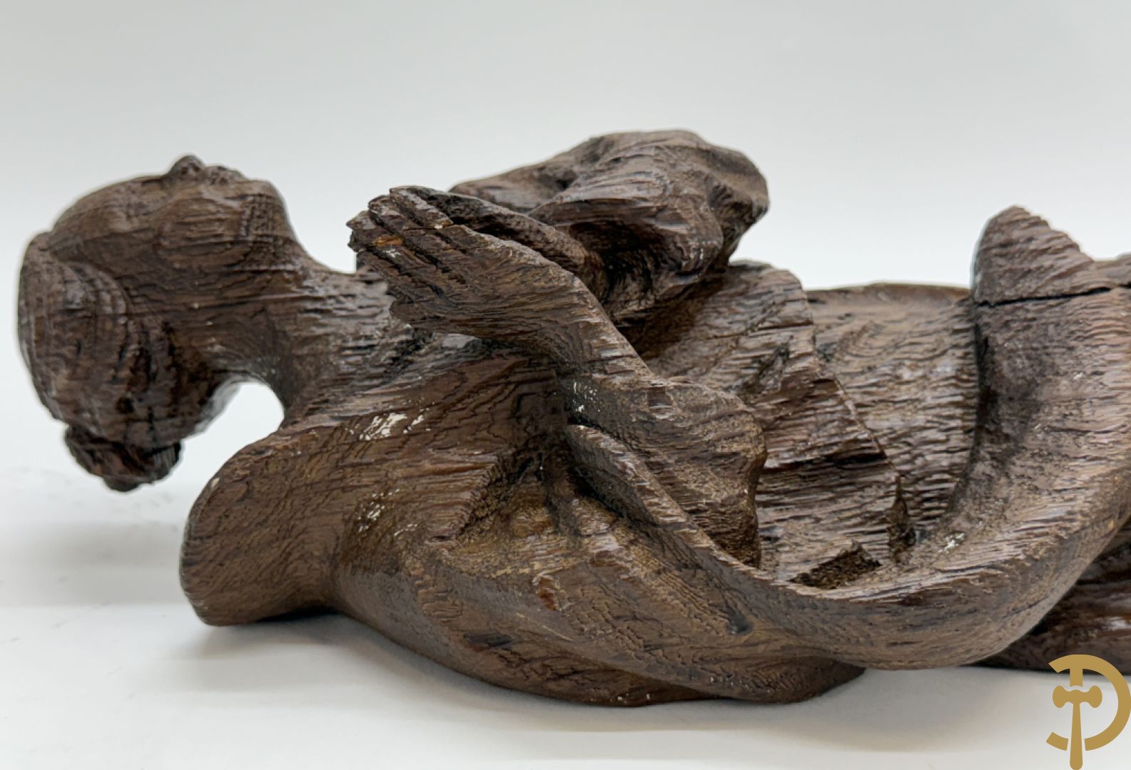 Eikenhouten verweerde houtsculptuur 