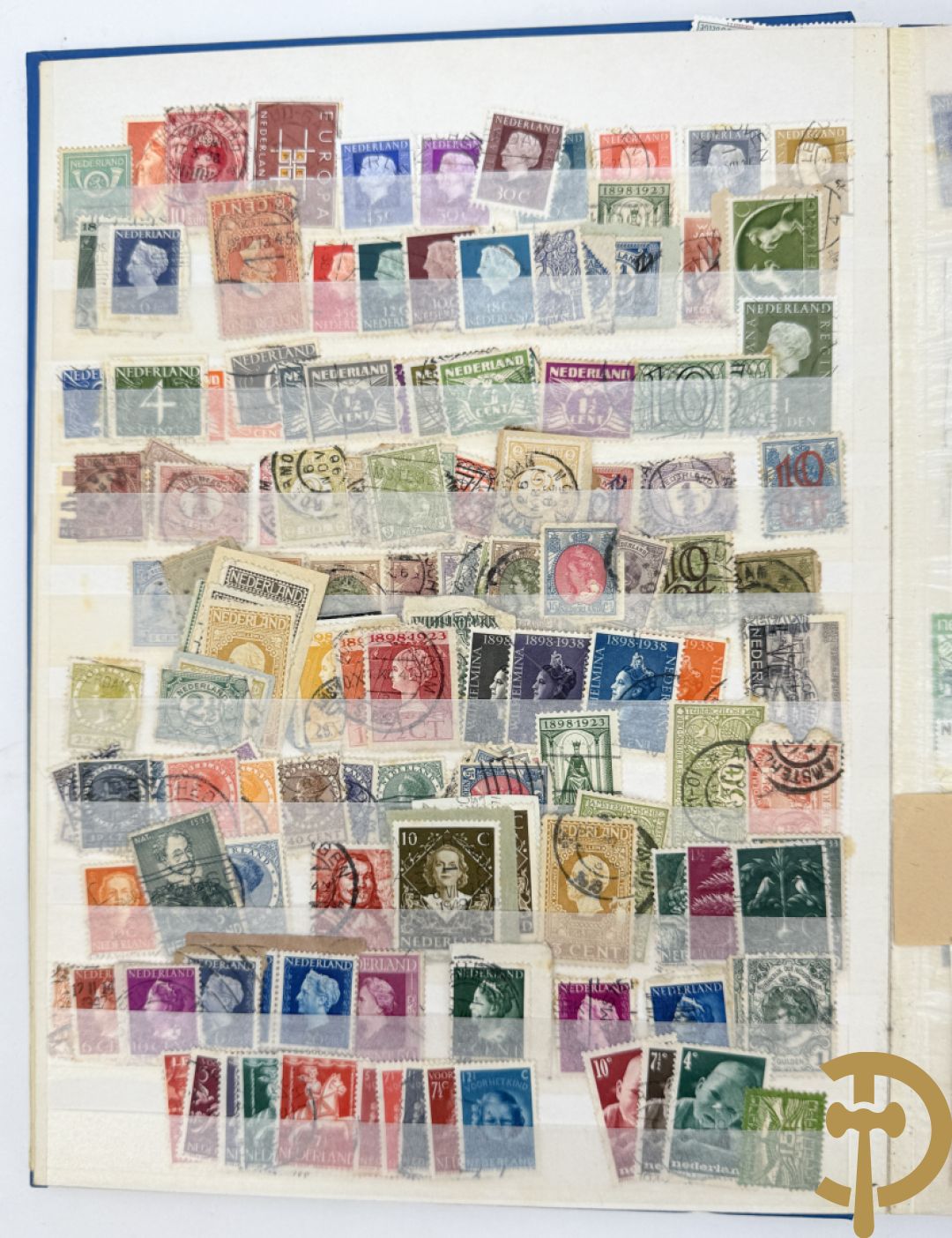 10 postzegelalbums van o.a. Duitsland, Congo, België, ... - Heel divers met veel zeldzame zegels
