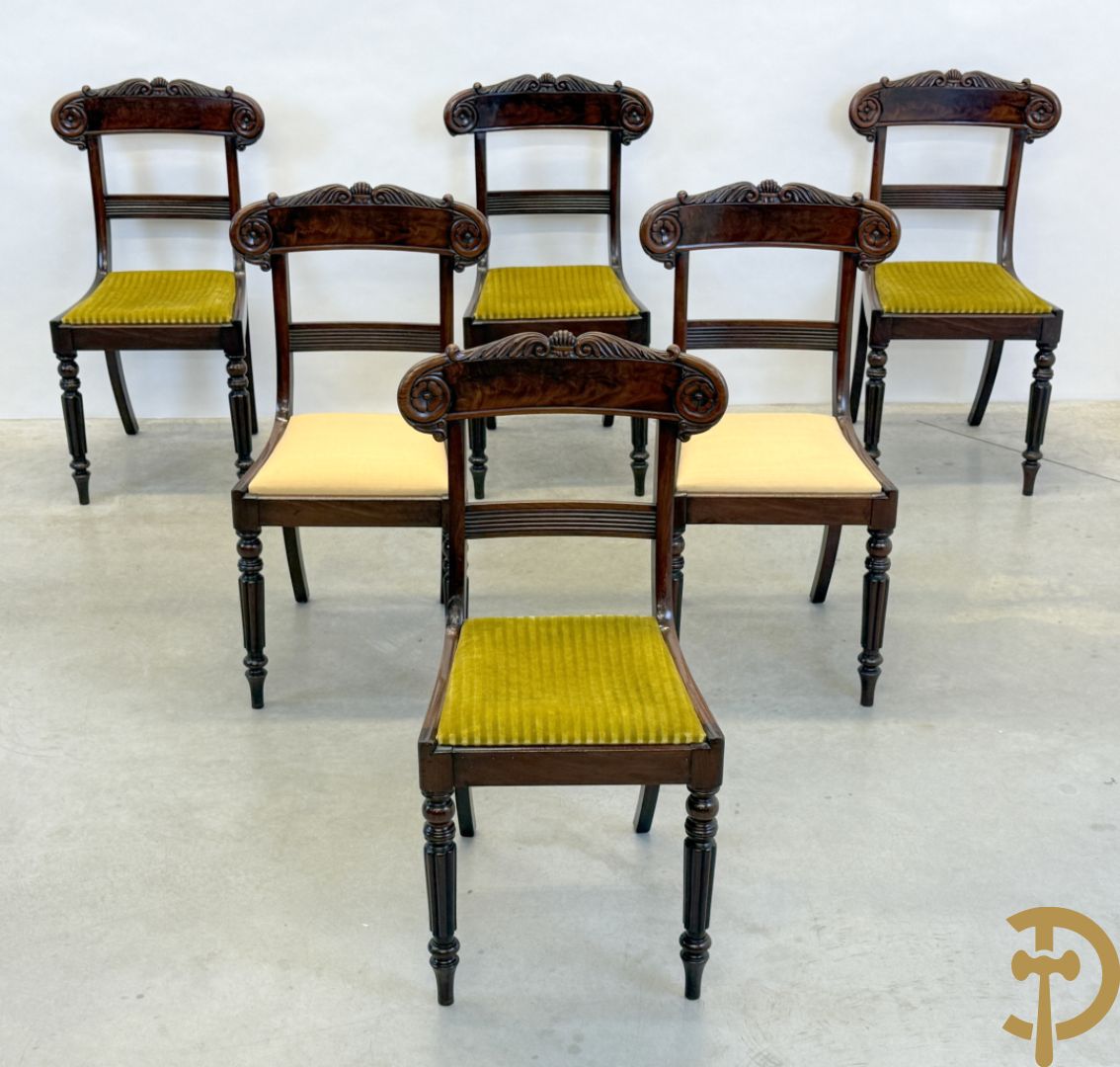 Zes mahoniehouten Charles X stoelen, 19e