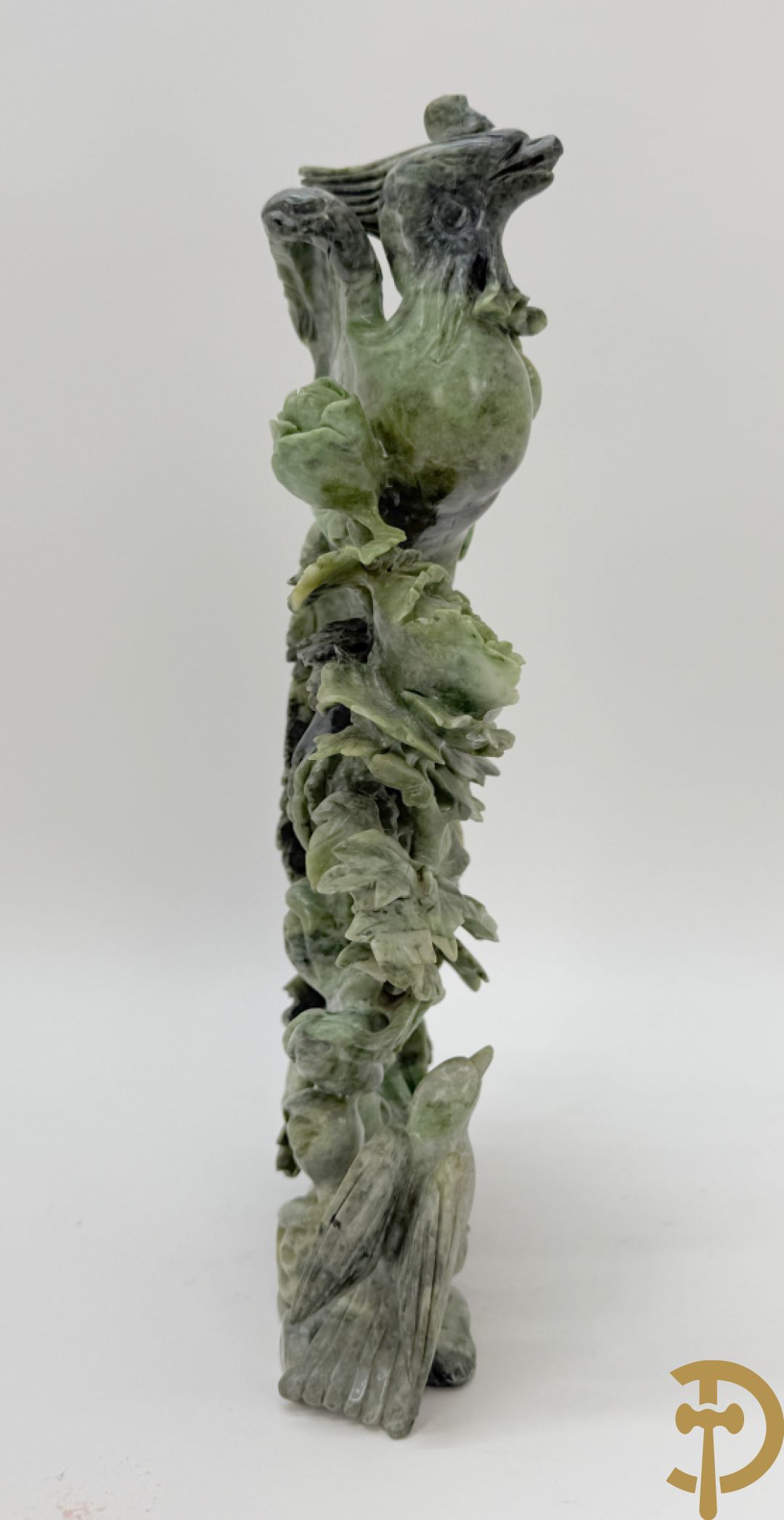 Paar Aziatische sculpturen met fenixen en pioenrozen