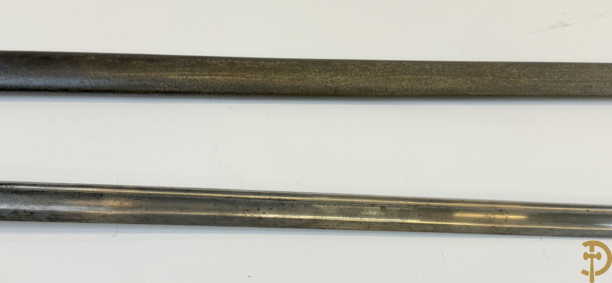 Sabel in schede van de Franse cavallerie, bovenaan gemerkt