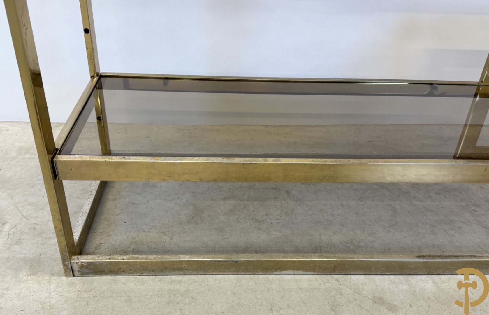 Etagère Belgochrom met fumé glas, jaren 