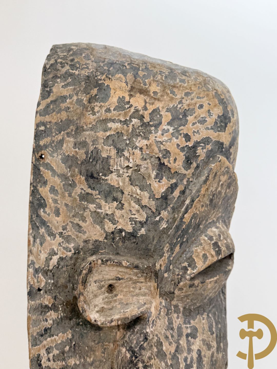 Afrikaans masker met bolle wangen, stam Suku