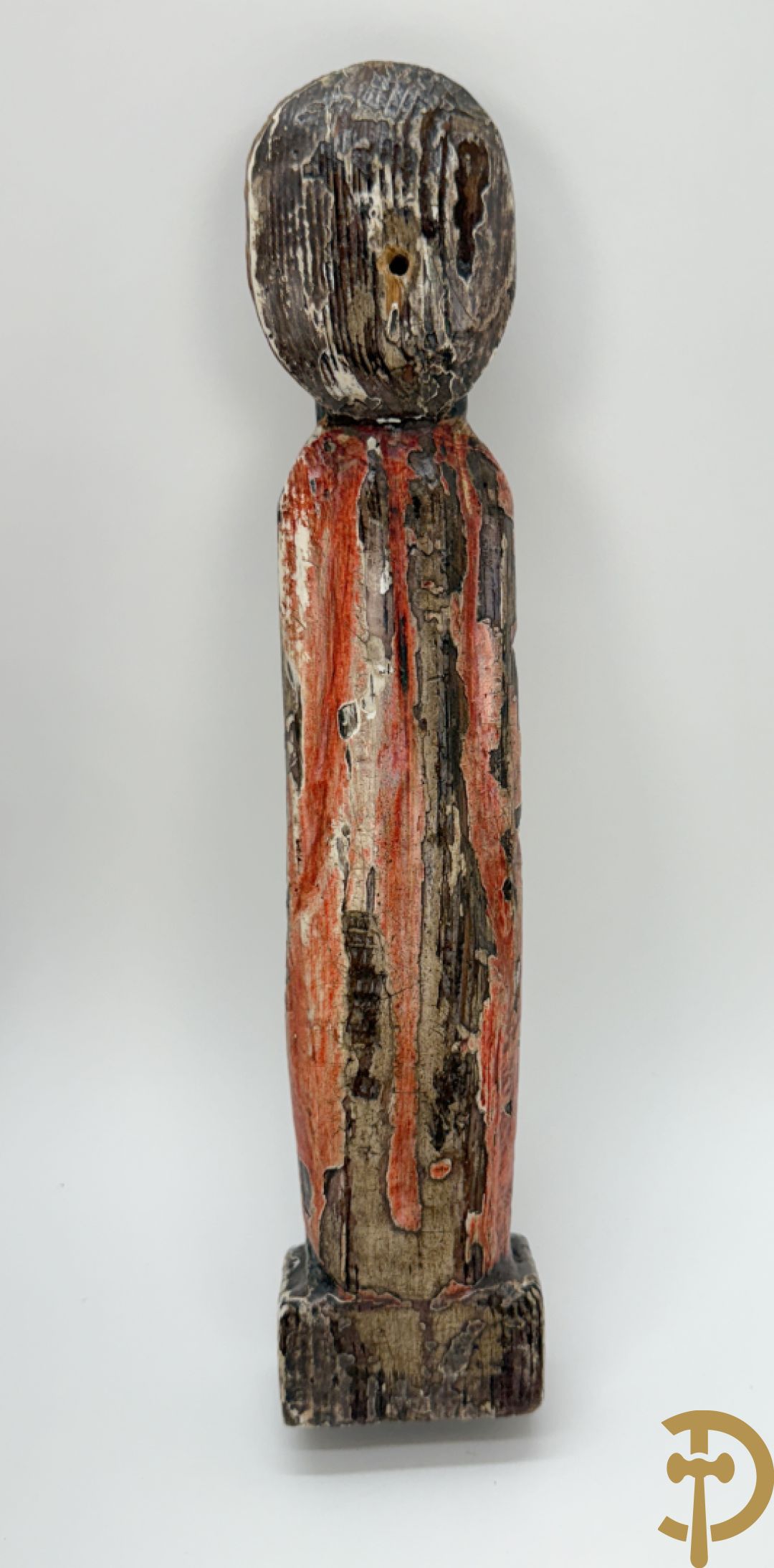 Houtgesculpteerde en vergulde Madonna met kind + gepolychromeerde houten Christusfiguur