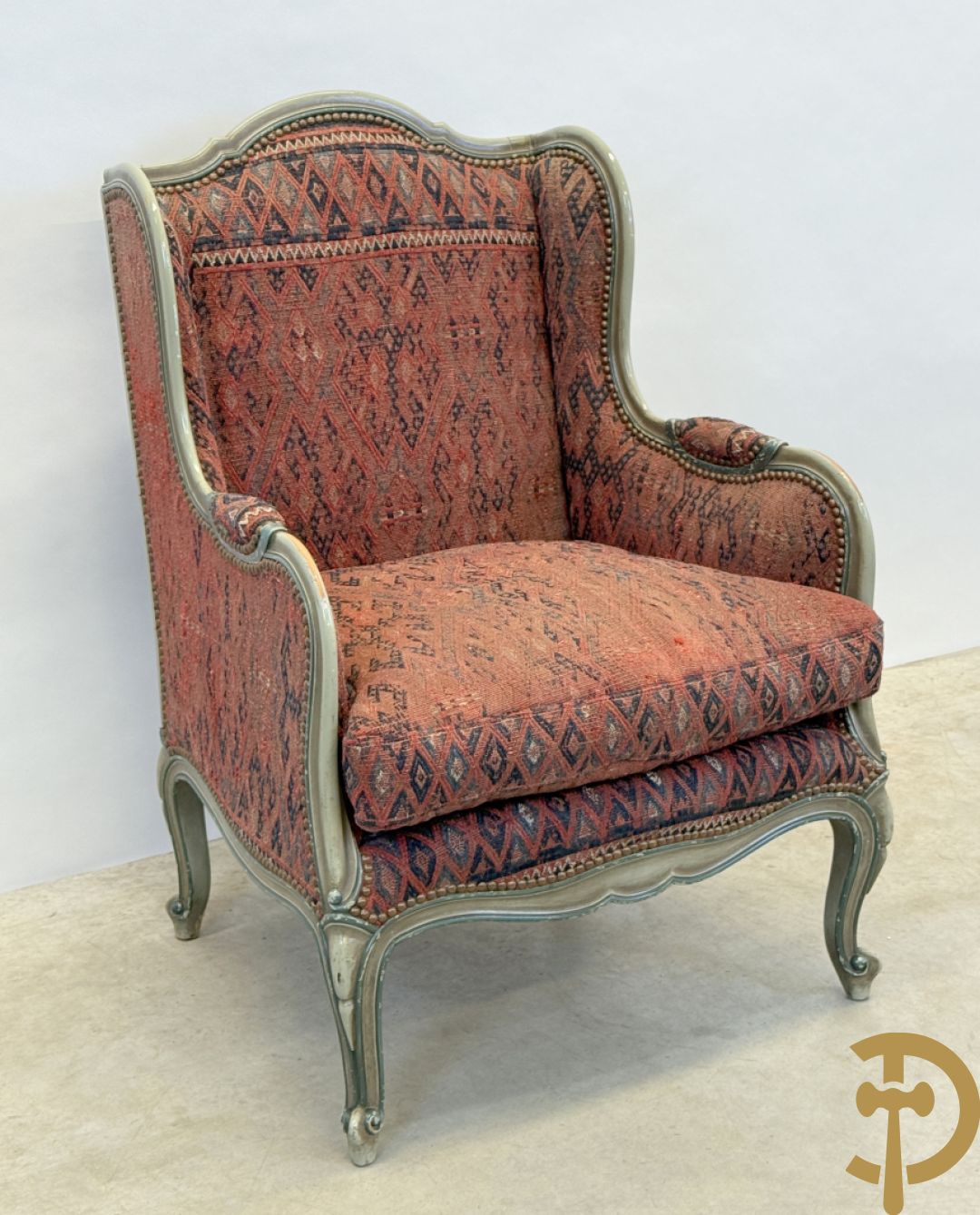 Gepatineerde en gemonochromeerde Louis XV bergère