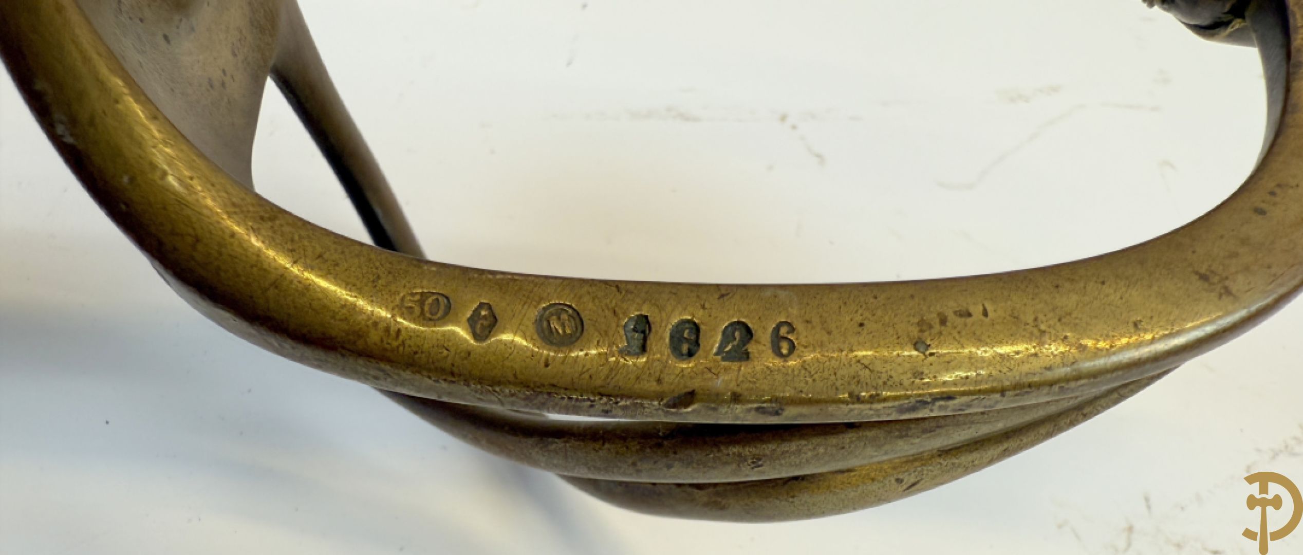Sabel van de Franse cavallerie in schede