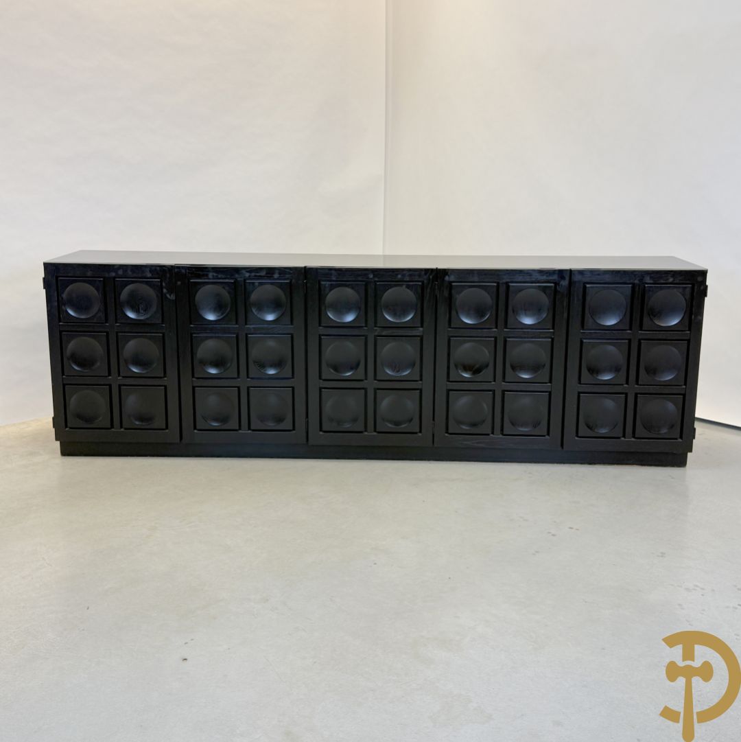 Zwartgelakte brutalistische vijfdeurs sideboard met ingewerkte lades, model Torino, ontwerper Frans Defour