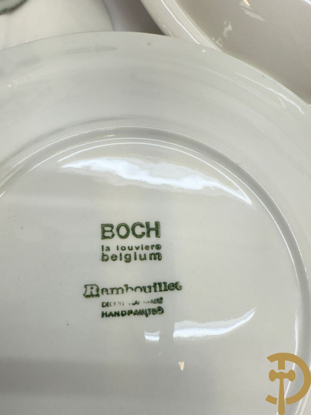 Handbeschilderd vintage porseleinen Boch serviesgoed bestaande uit onderdelen van Ramboulet, in the Mood en Argenteuil