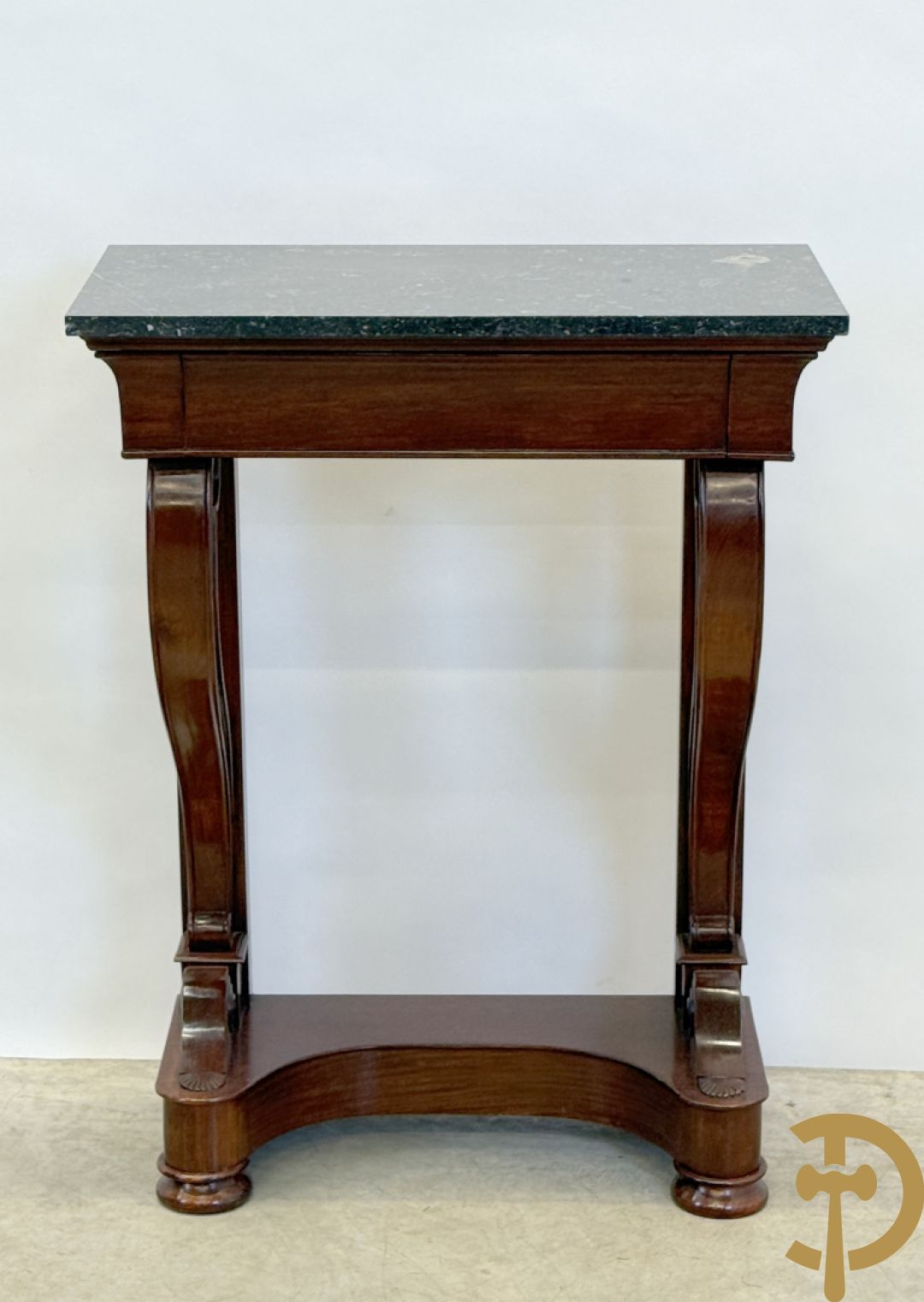 Mahoniehouten console met lade en arduinen blad, Charles X