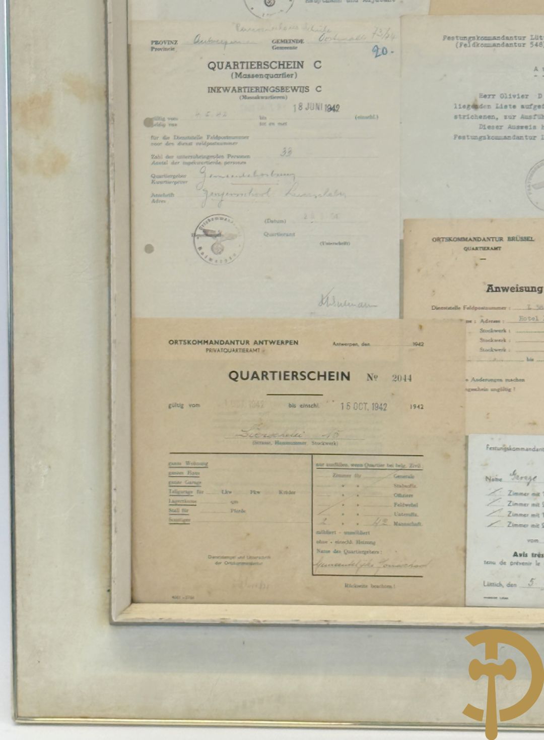 Zeven ingelijste documenten over Duitse W.O. II