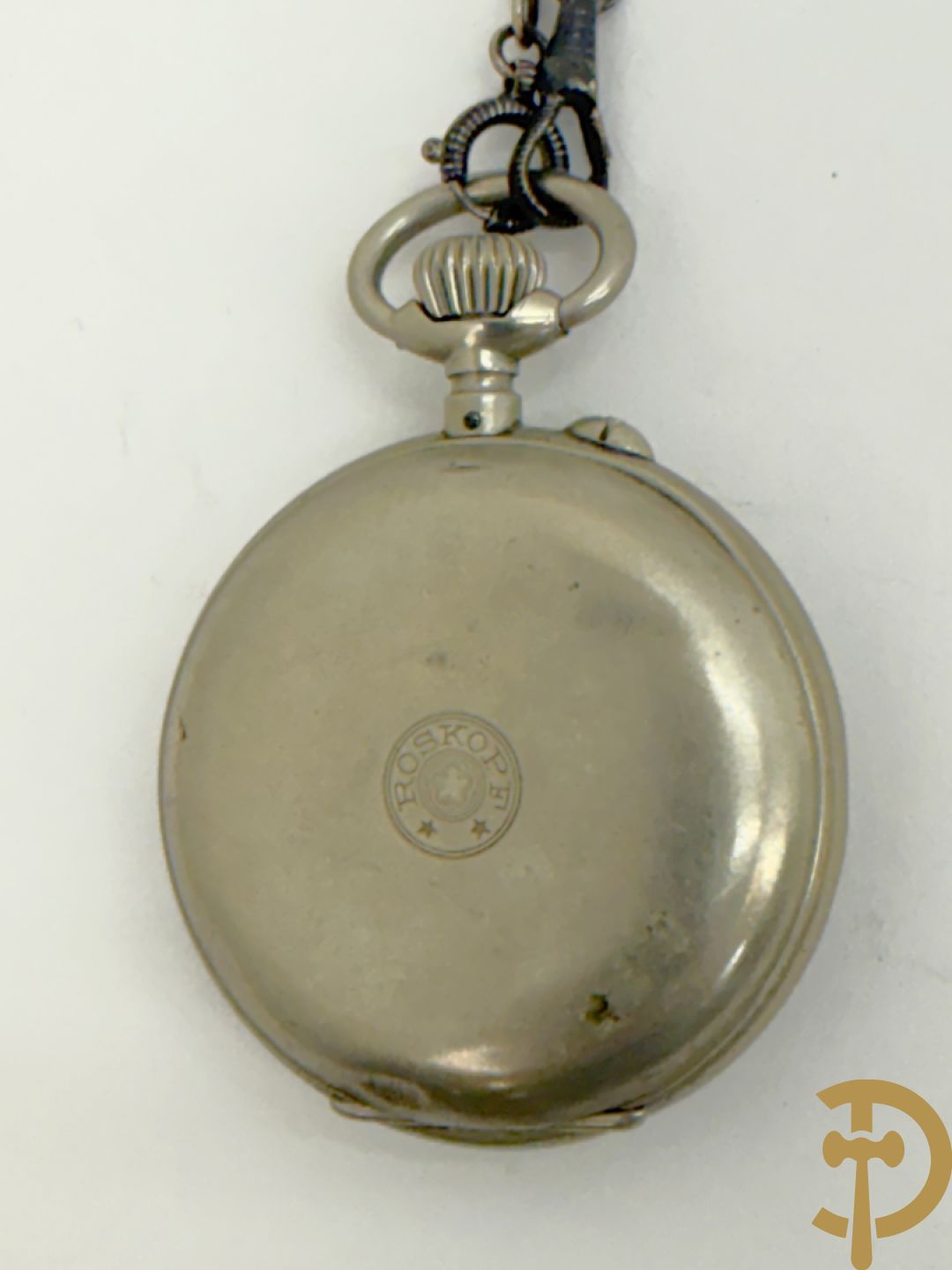 2 zakhorloges Roskpf + zakhorloge met jachtmotieven + zakhorlogehanger + 2 zakhorlogekasten + chrono (na te zien) + zakhorloge Bacschmed