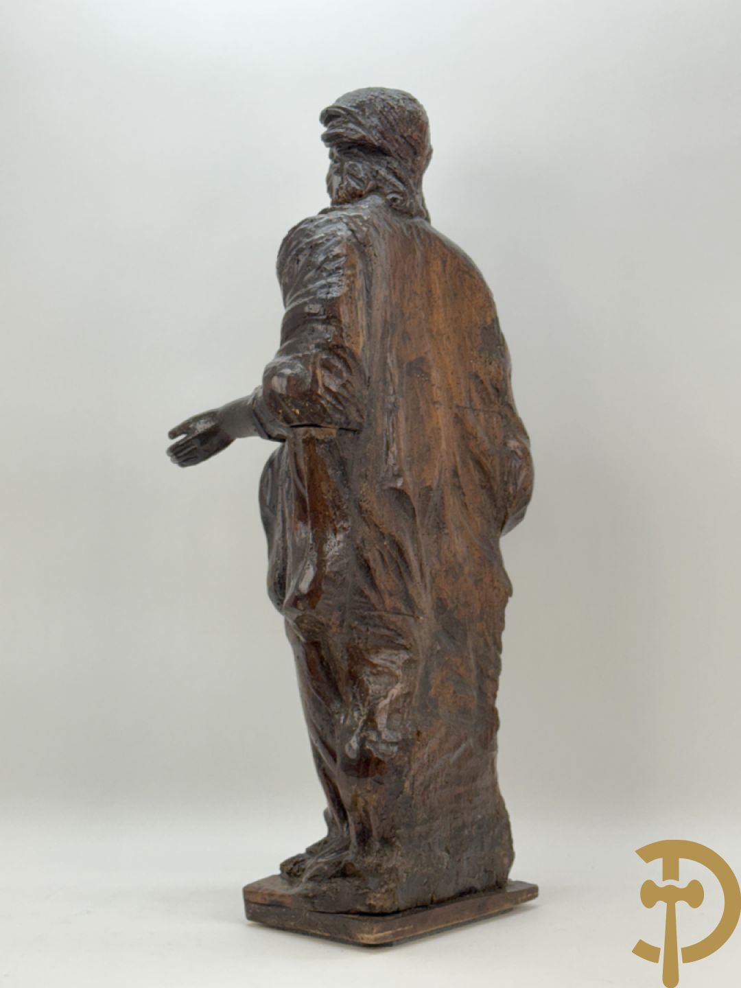 Houtgesculpteerde antieke religieuse voorstelling van evangelist, 18e